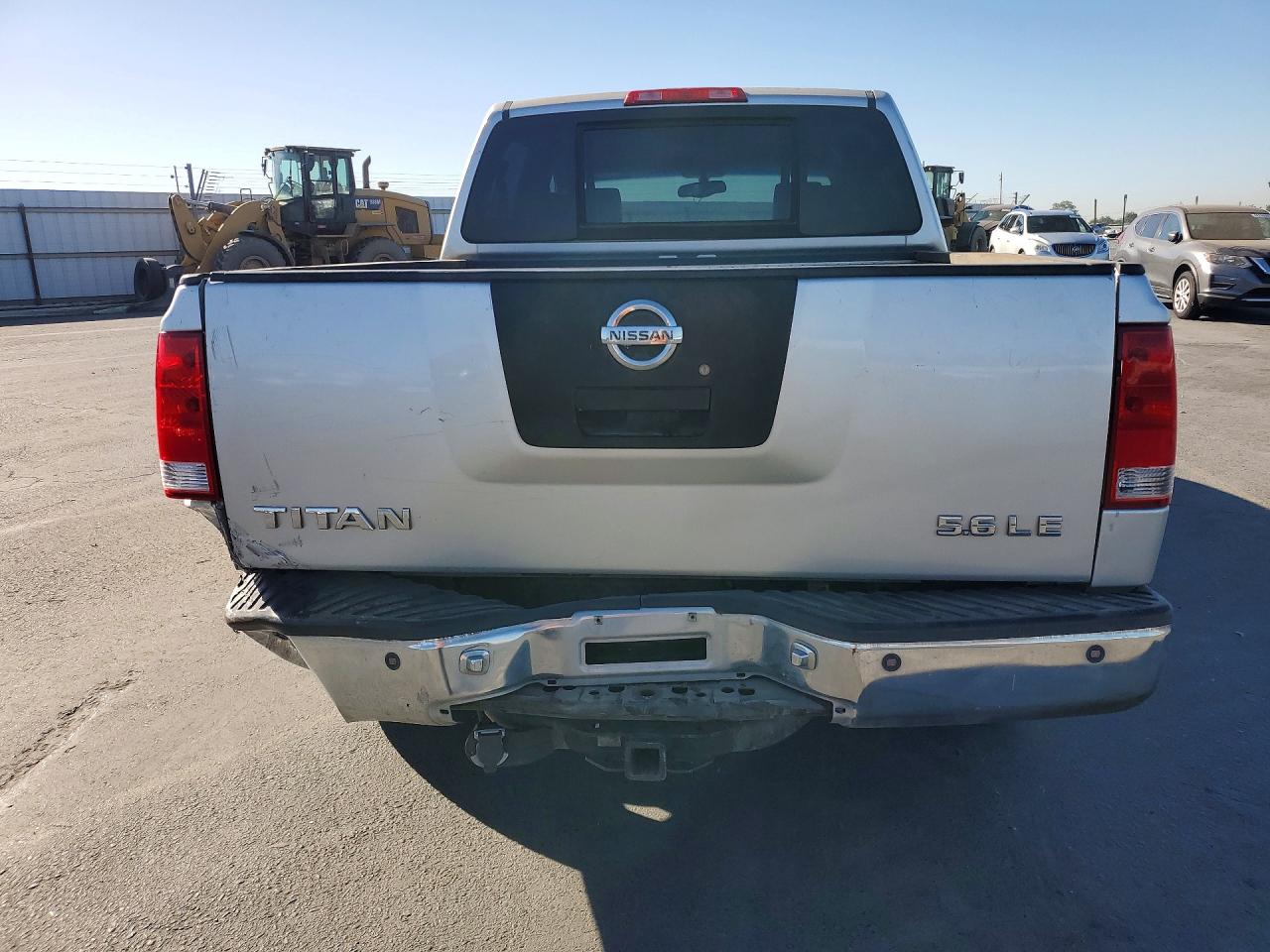 2005 Nissan Titan Xe Серебряный vin: 1N6AA07A25N544720