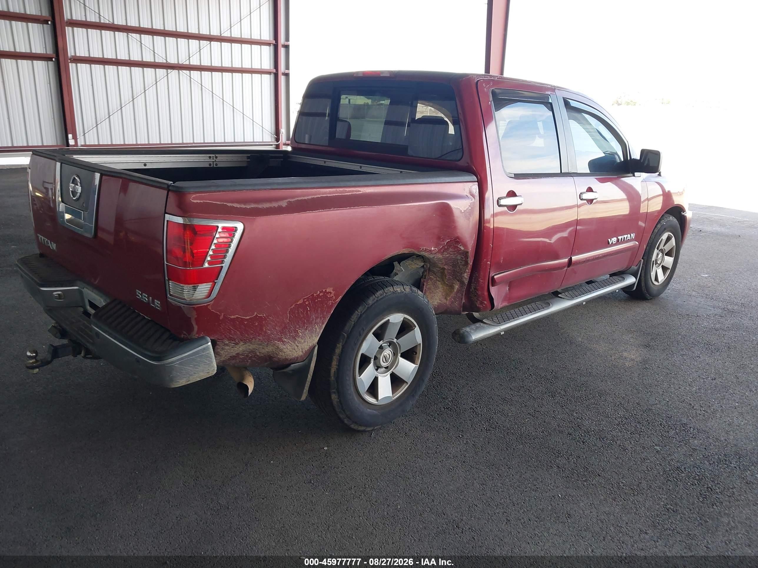 2005 Nissan Titan Le Red vin: 1N6AA07A35N555077