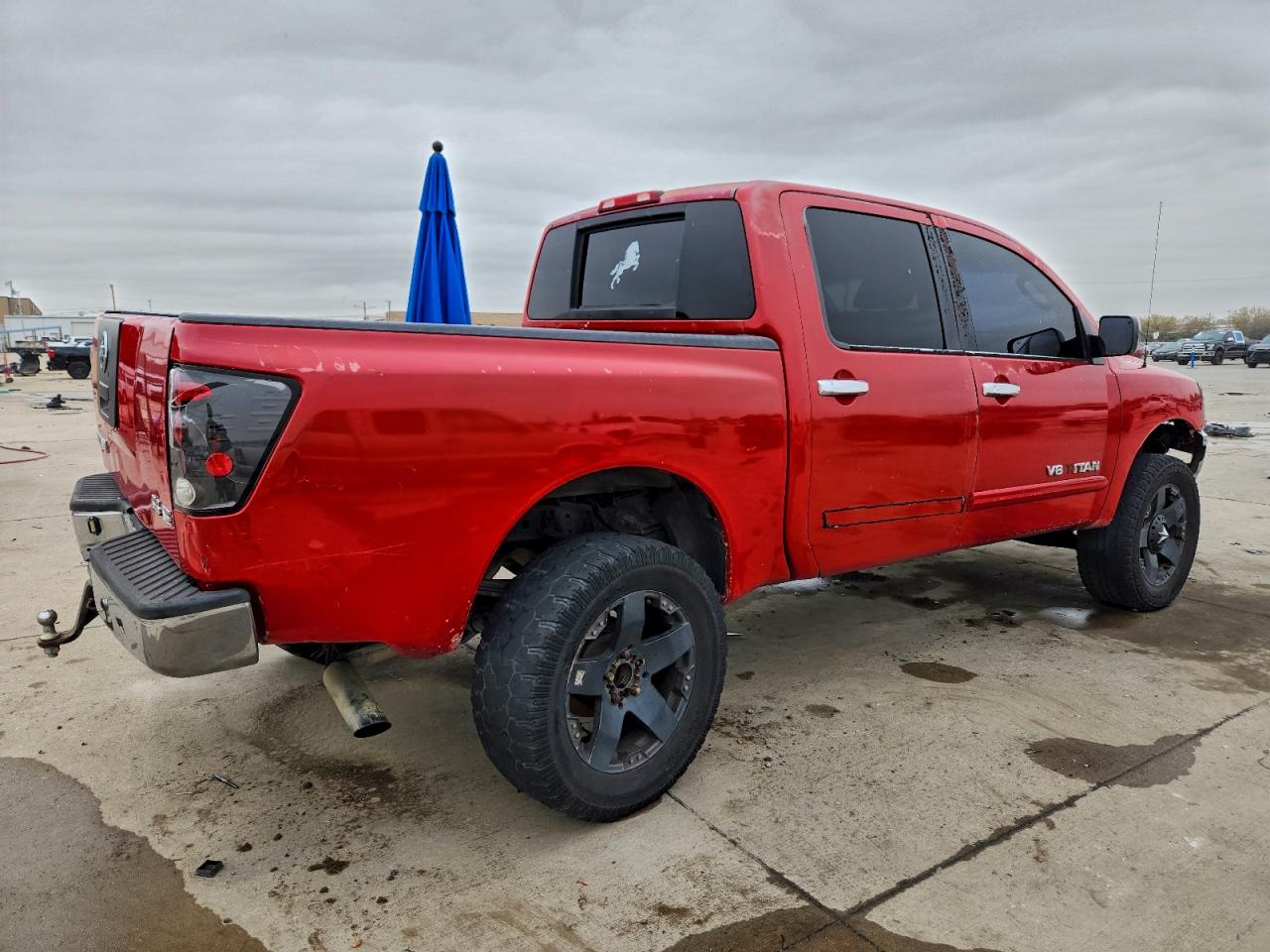 2005 Nissan Titan Xe Red vin: 1N6AA07A65N507587
