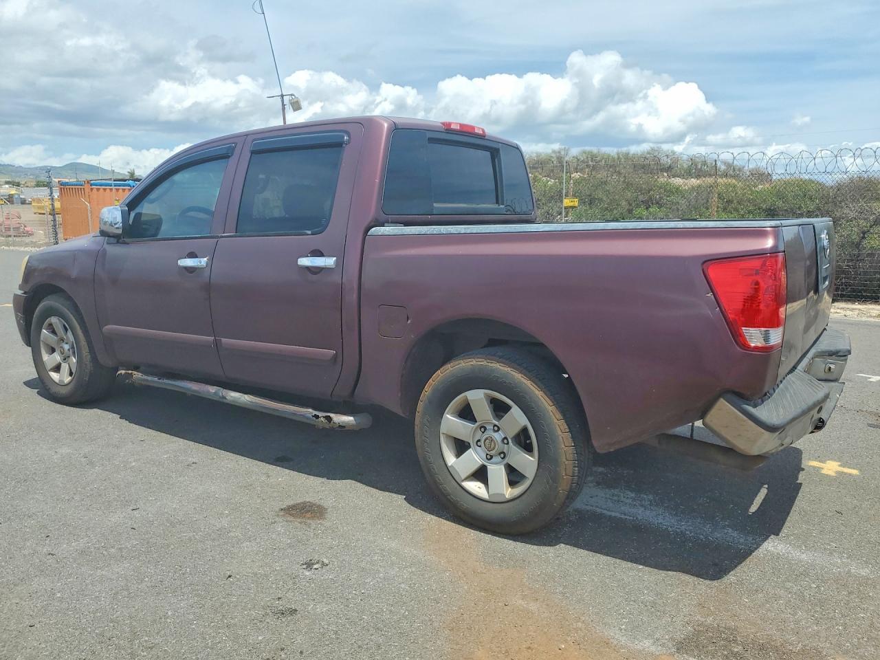 2005 Nissan Titan Xe Темно-бордовый vin: 1N6AA07A65N508240