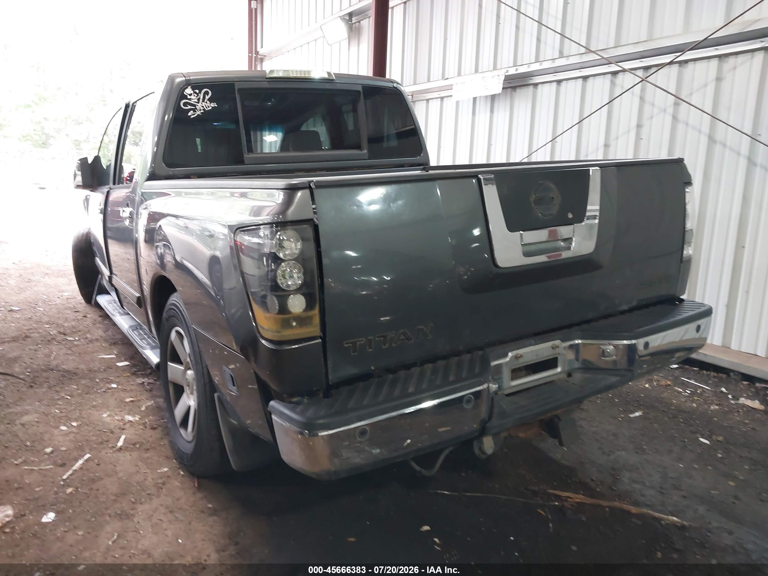2006 Nissan Titan Le Blue vin: 1N6AA07A76N504215
