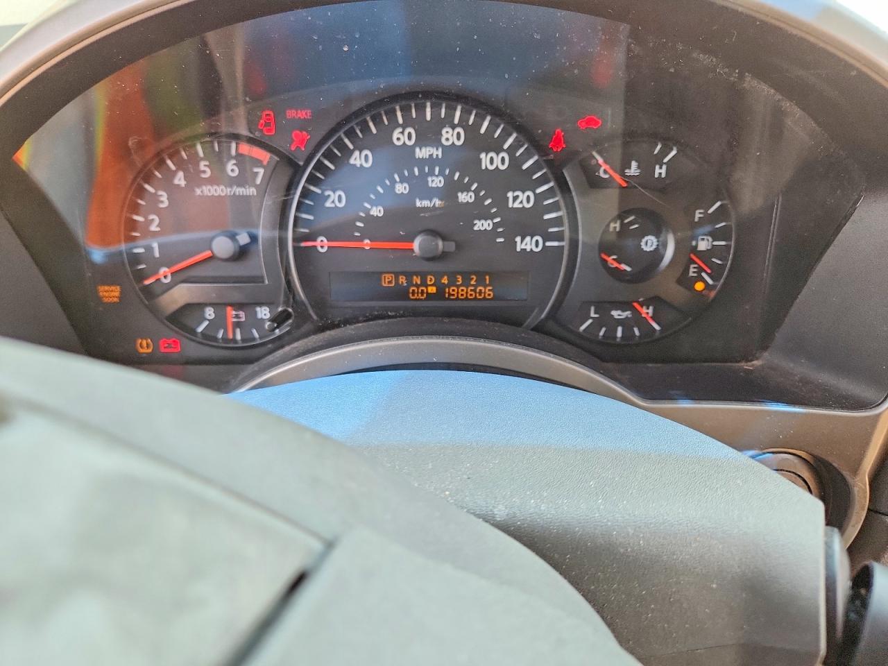 2004 Nissan Titan Xe/se/le Brown vin: 1N6AA07AX4N556144
