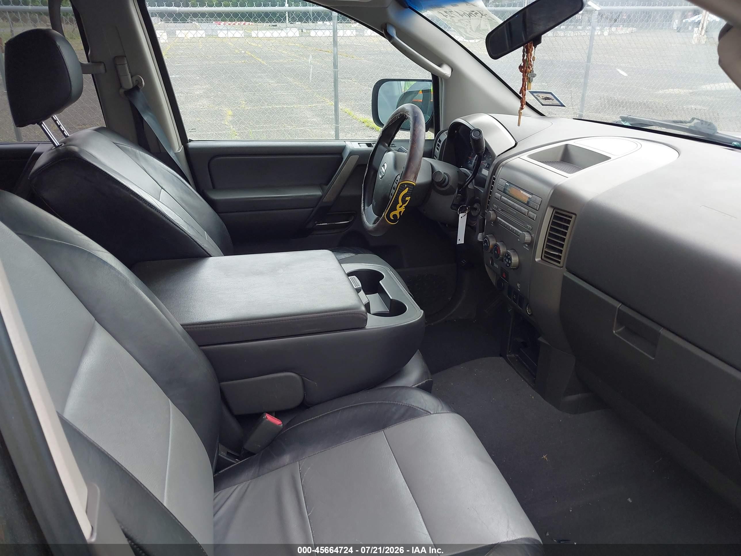 2006 Nissan Titan Xe Gray vin: 1N6AA07B06N520619