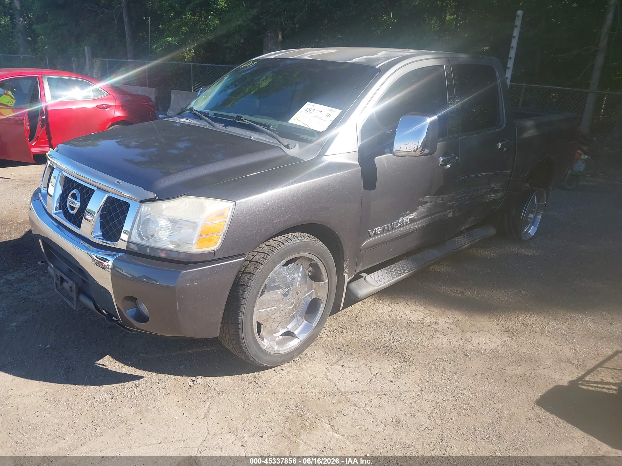 2005 Nissan Titan Le Серый vin: 1N6AA07B15N510518