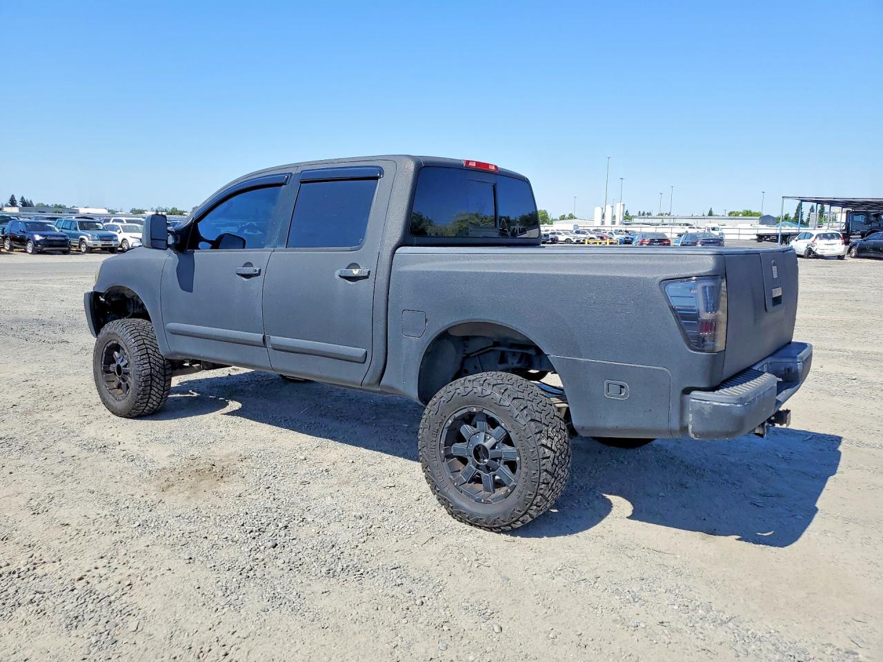 2004 Nissan Titan Xe Черный vin: 1N6AA07B34N509871