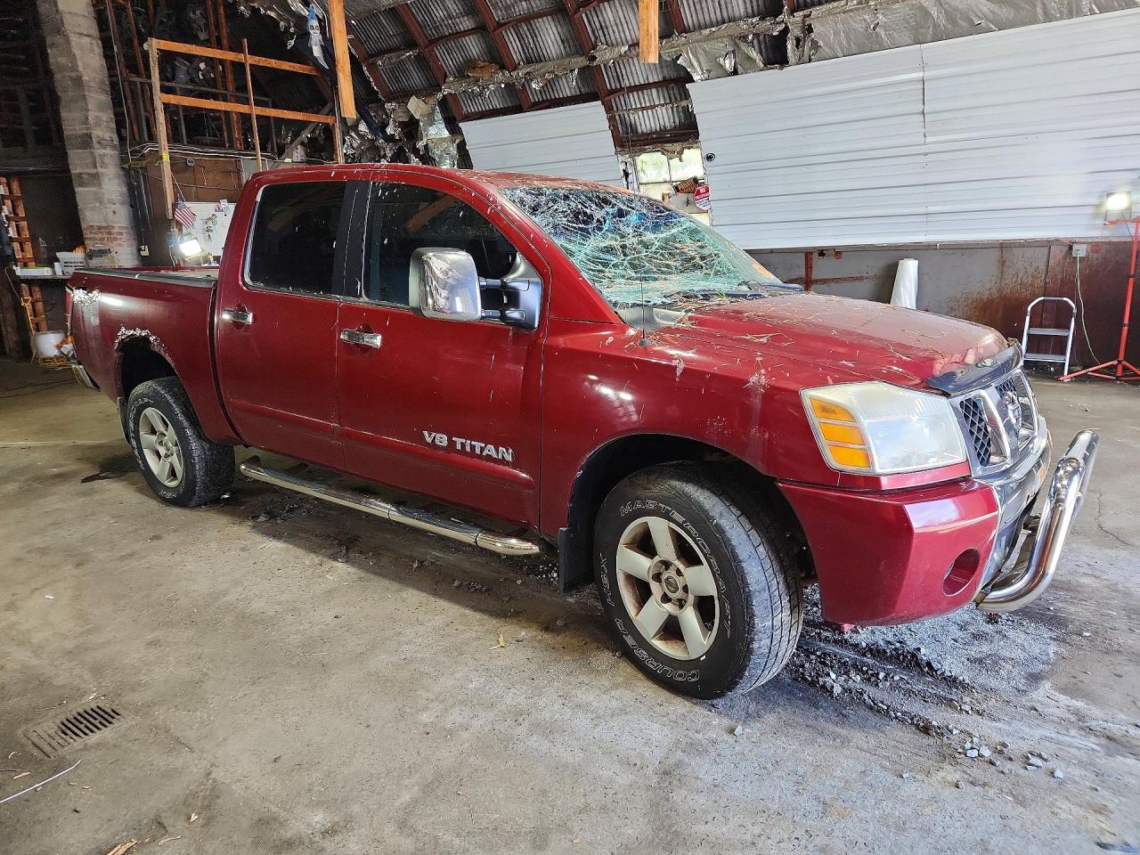 2005 Nissan Titan Xe Burgundy vin: 1N6AA07B35N577105