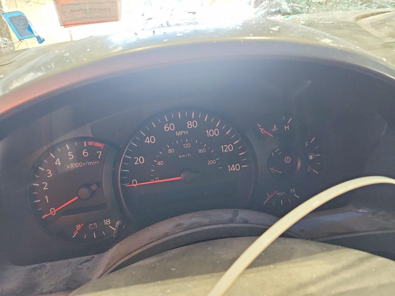 2005 Nissan Titan Xe Burgundy vin: 1N6AA07B35N577105
