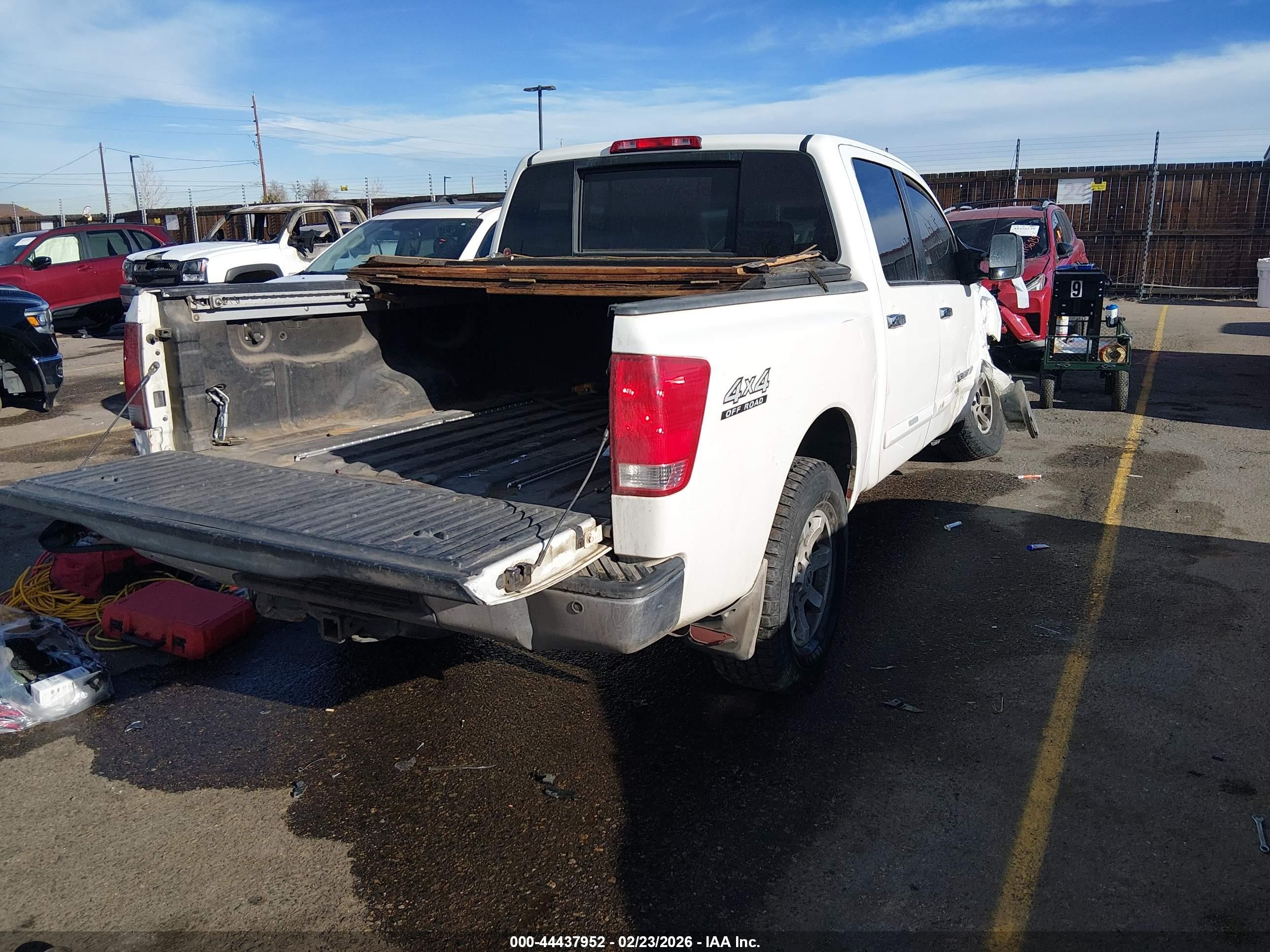 2006 Nissan Titan Le White vin: 1N6AA07B46N506514