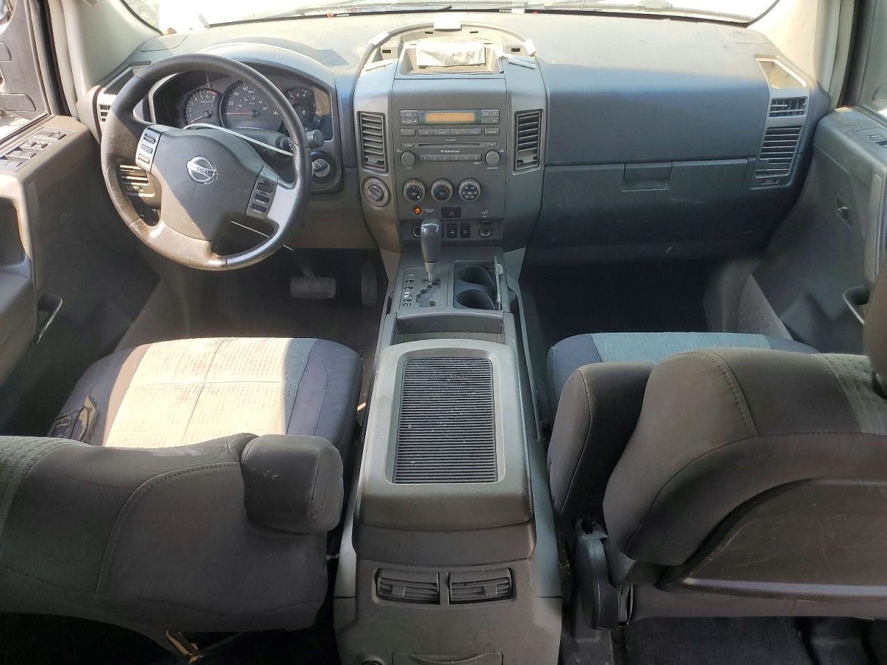 2004 Nissan Titan Xe Silver vin: 1N6AA07B64N522033