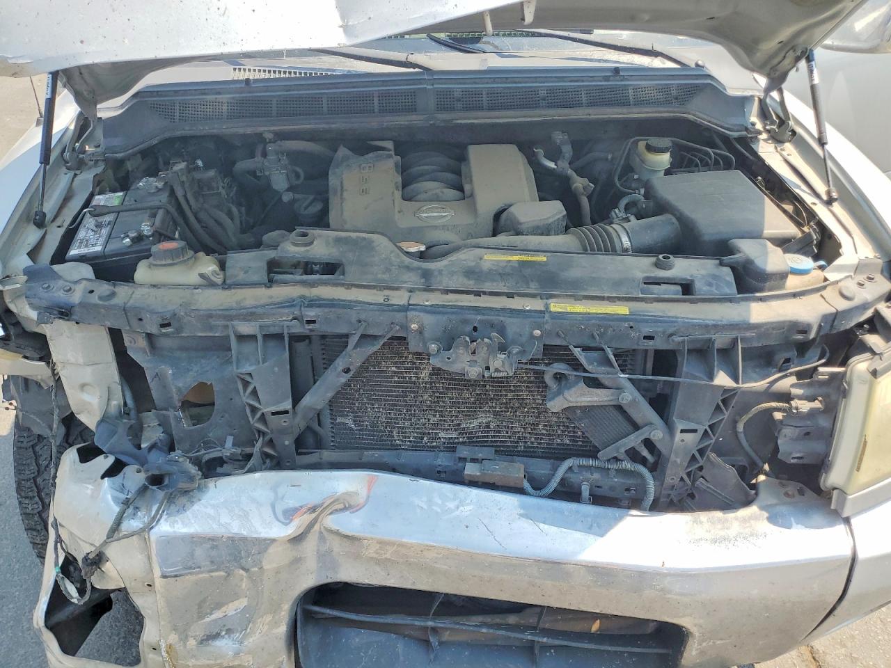 2004 Nissan Titan Xe Silver vin: 1N6AA07B64N522033