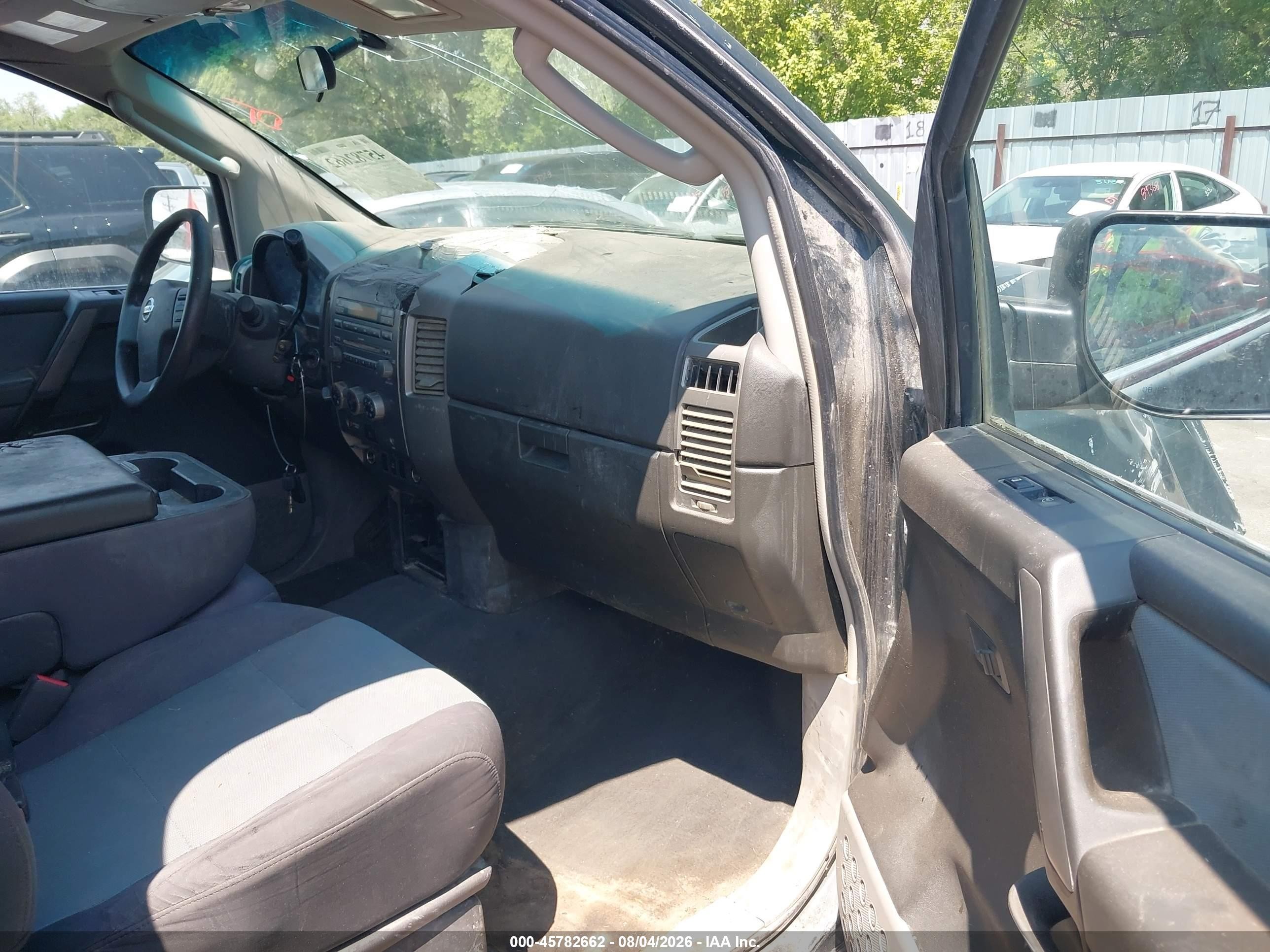 2004 Nissan Titan Xe Черный vin: 1N6AA07B64N579980