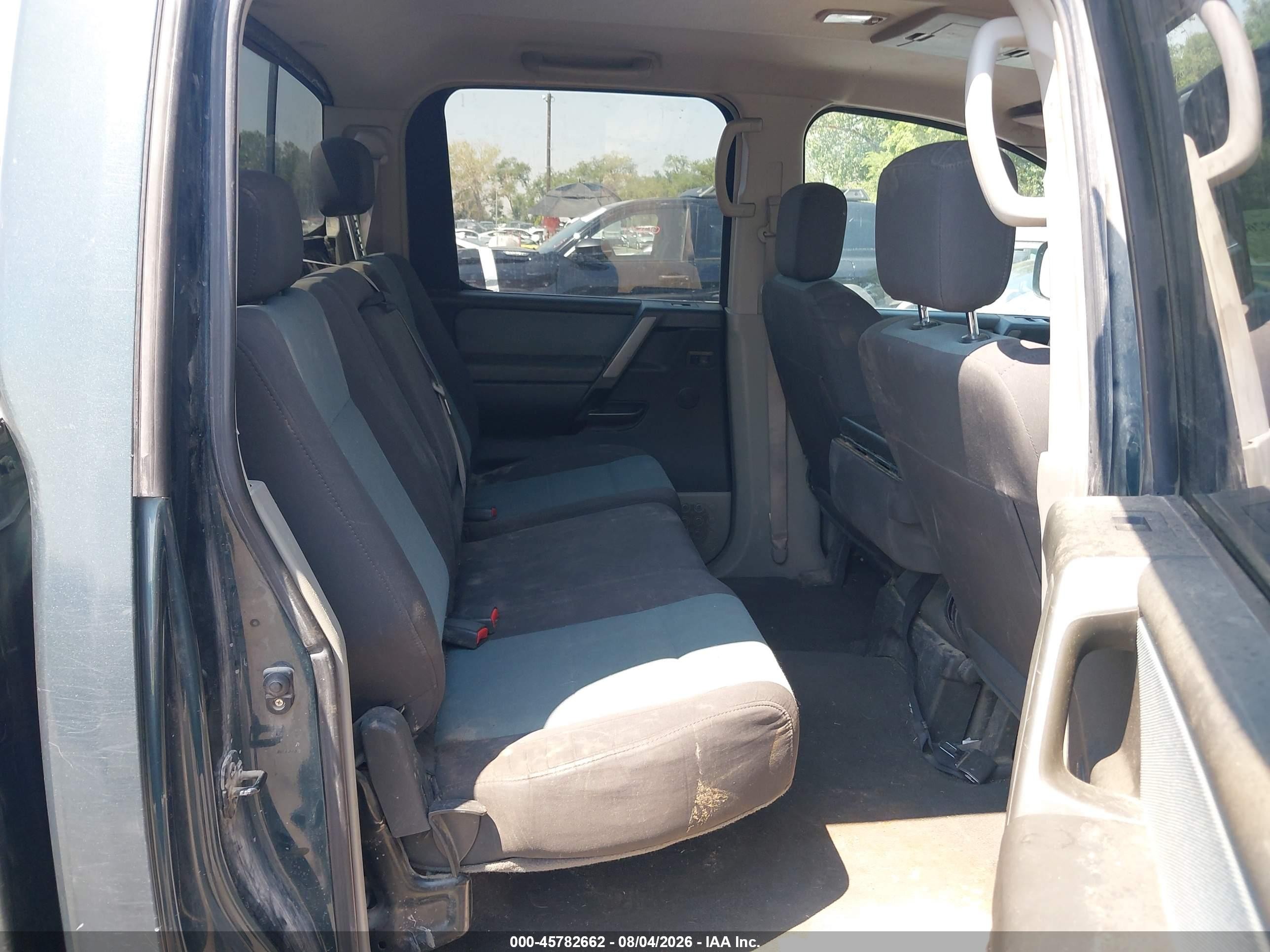 2004 Nissan Titan Xe Черный vin: 1N6AA07B64N579980