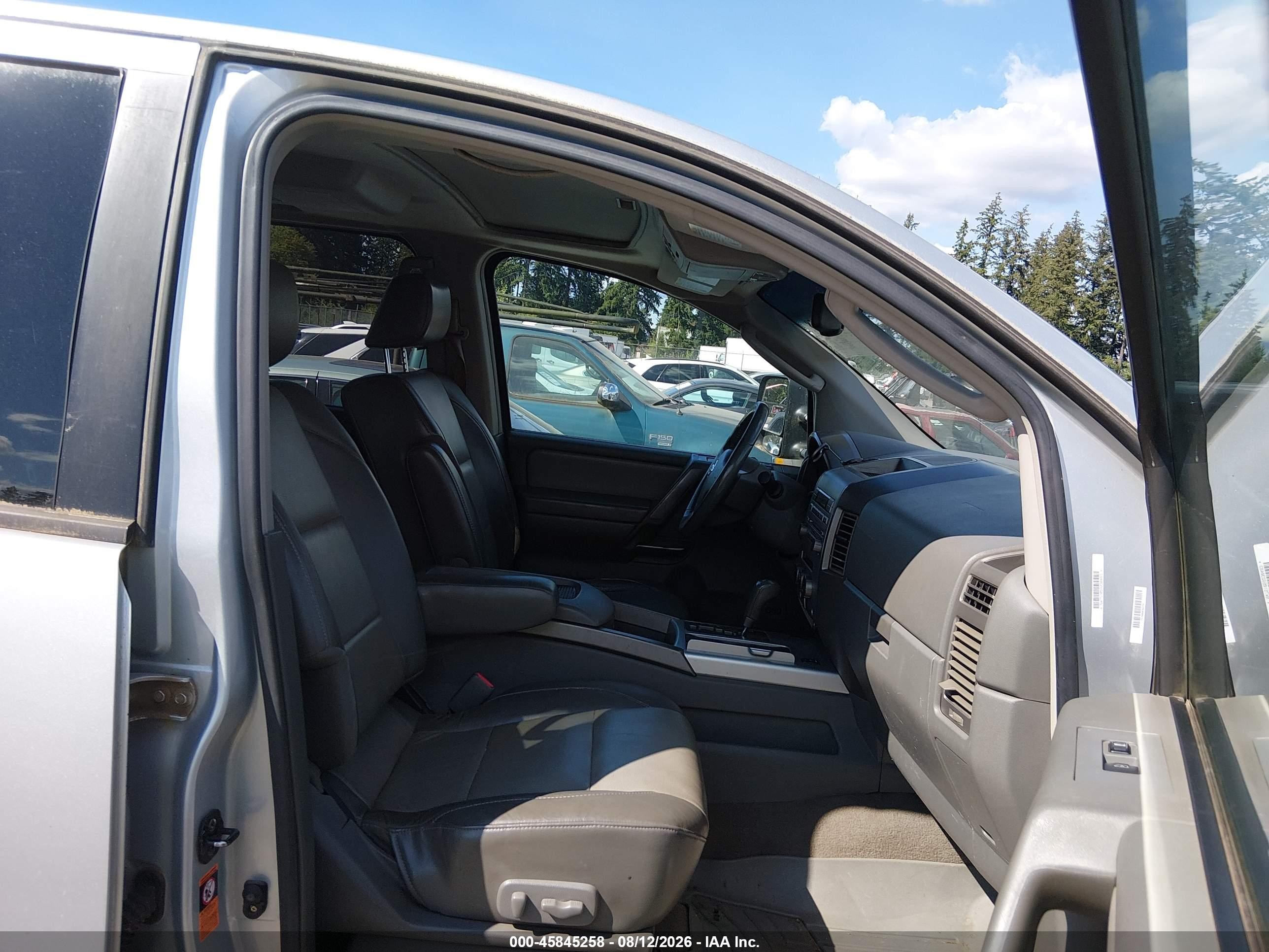 2006 Nissan Titan Le Серебряный vin: 1N6AA07B66N521094
