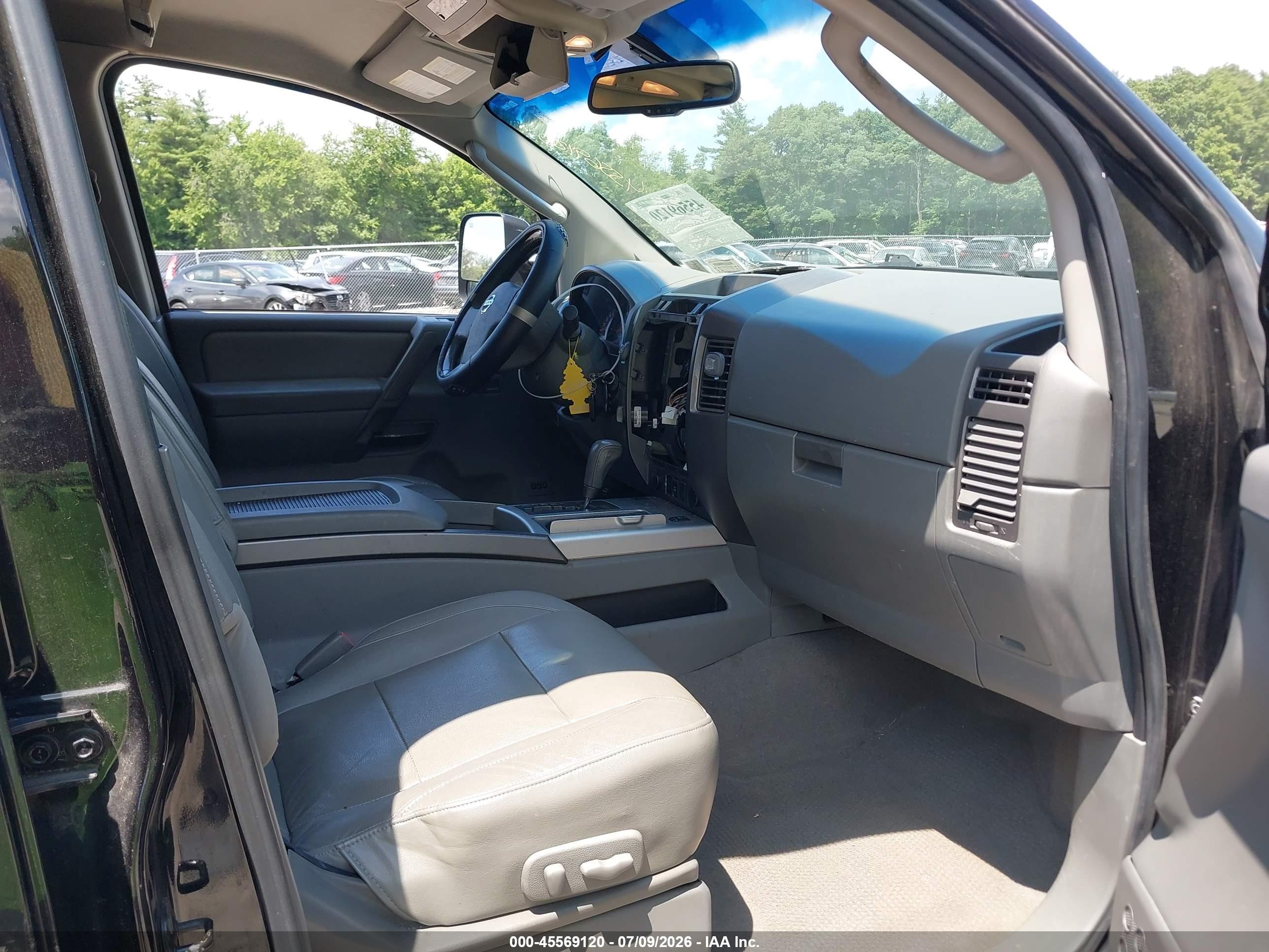 2007 Nissan Titan Le Black vin: 1N6AA07B67N207494
