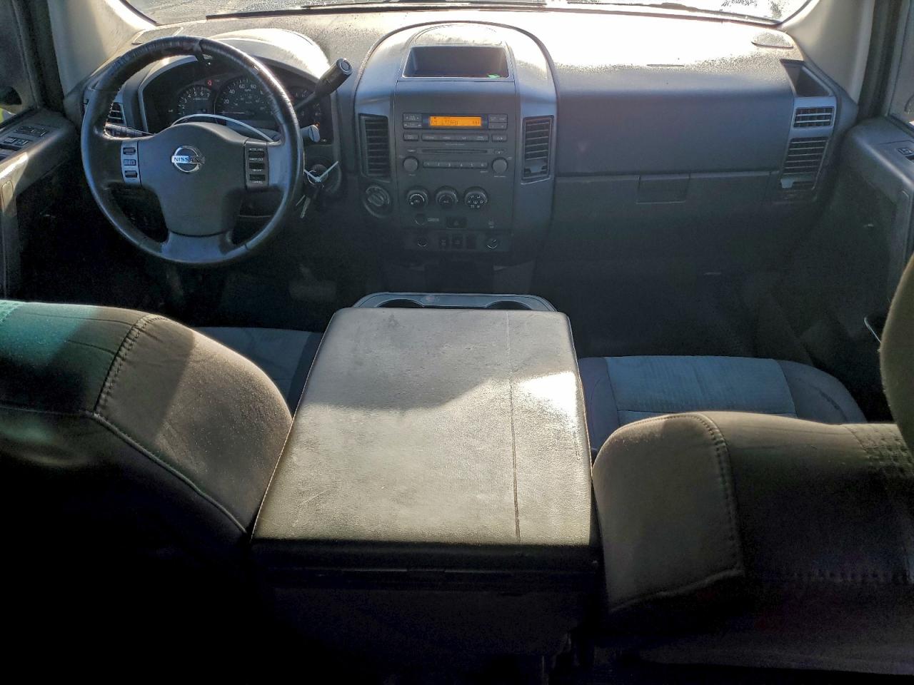 2007 Nissan Titan Xe Silver vin: 1N6AA07B67N229852