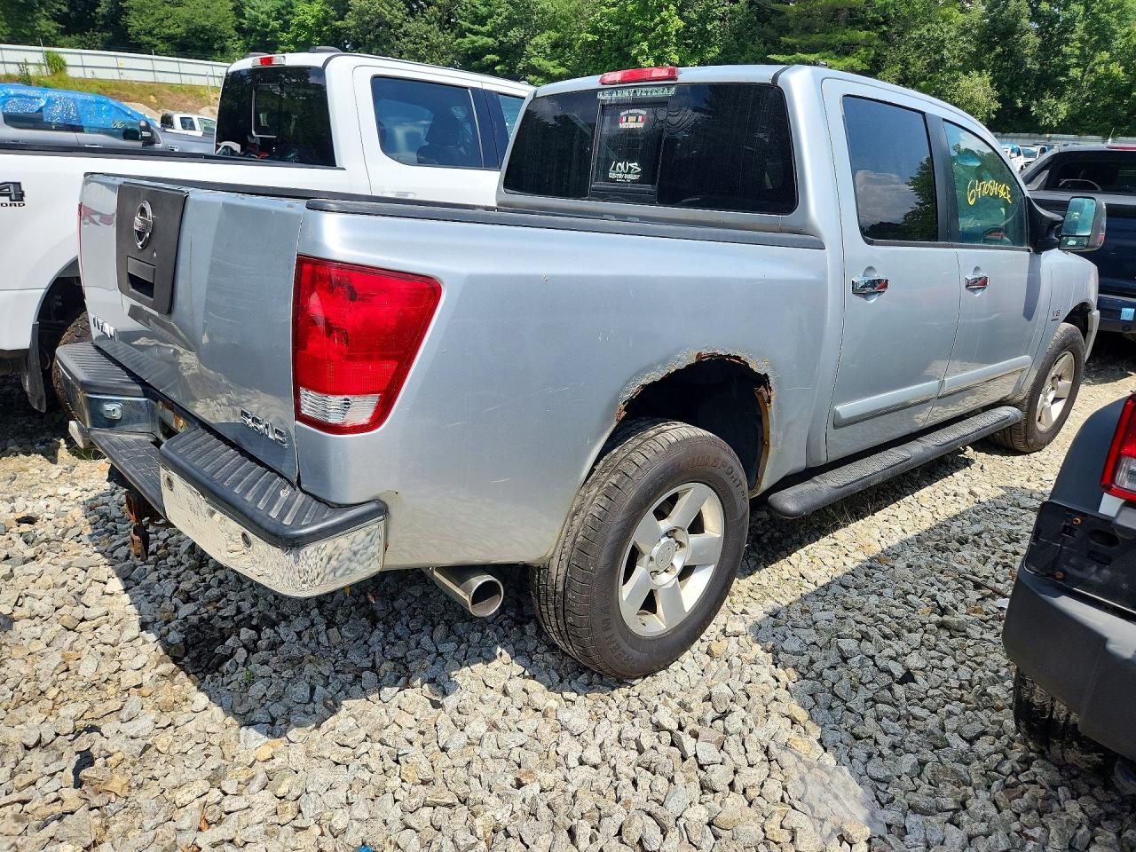 2004 Nissan Titan Xe Серебряный vin: 1N6AA07B74N544624