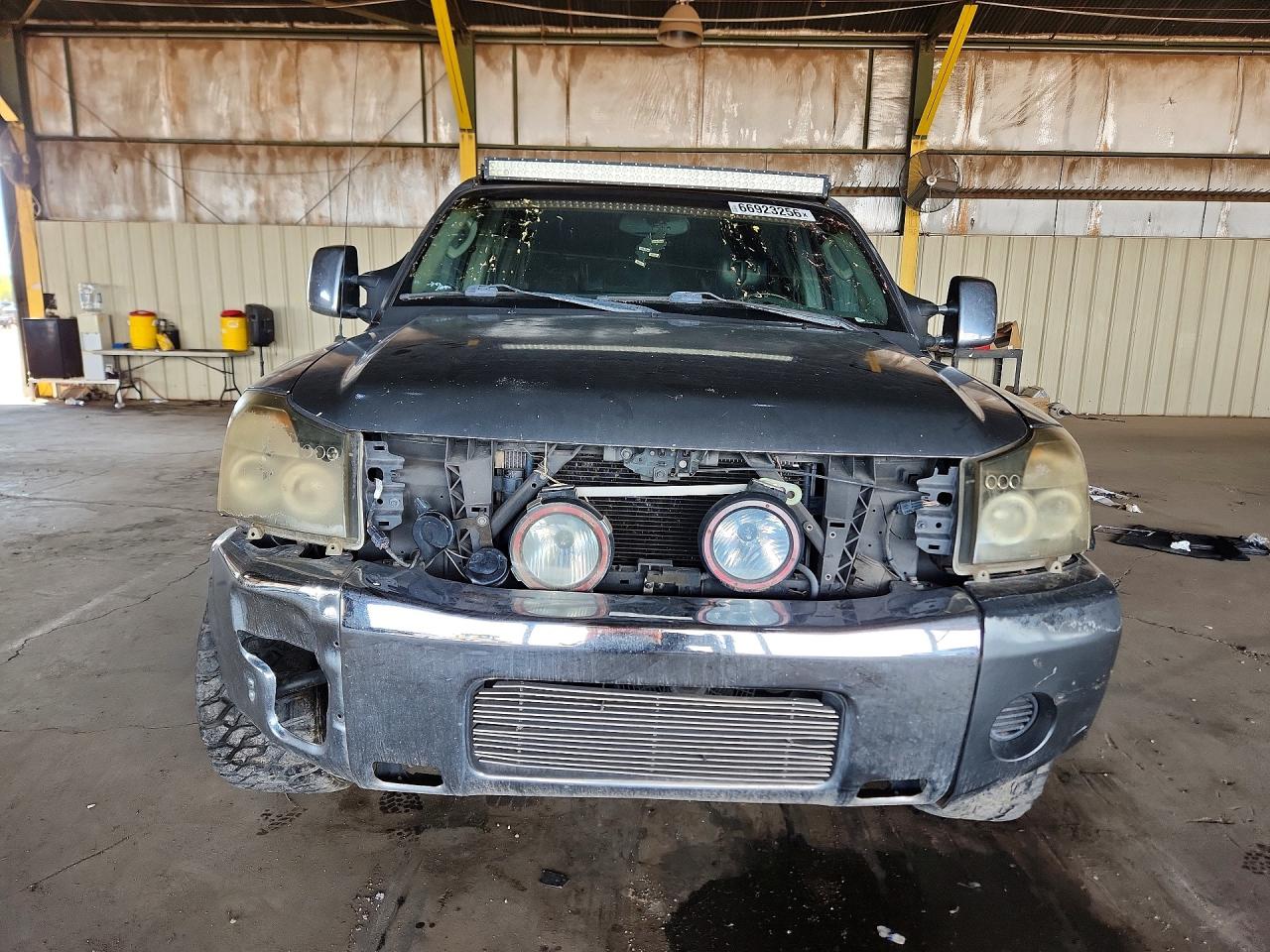 2004 Nissan Titan Xe Gray vin: 1N6AA07B74N552772