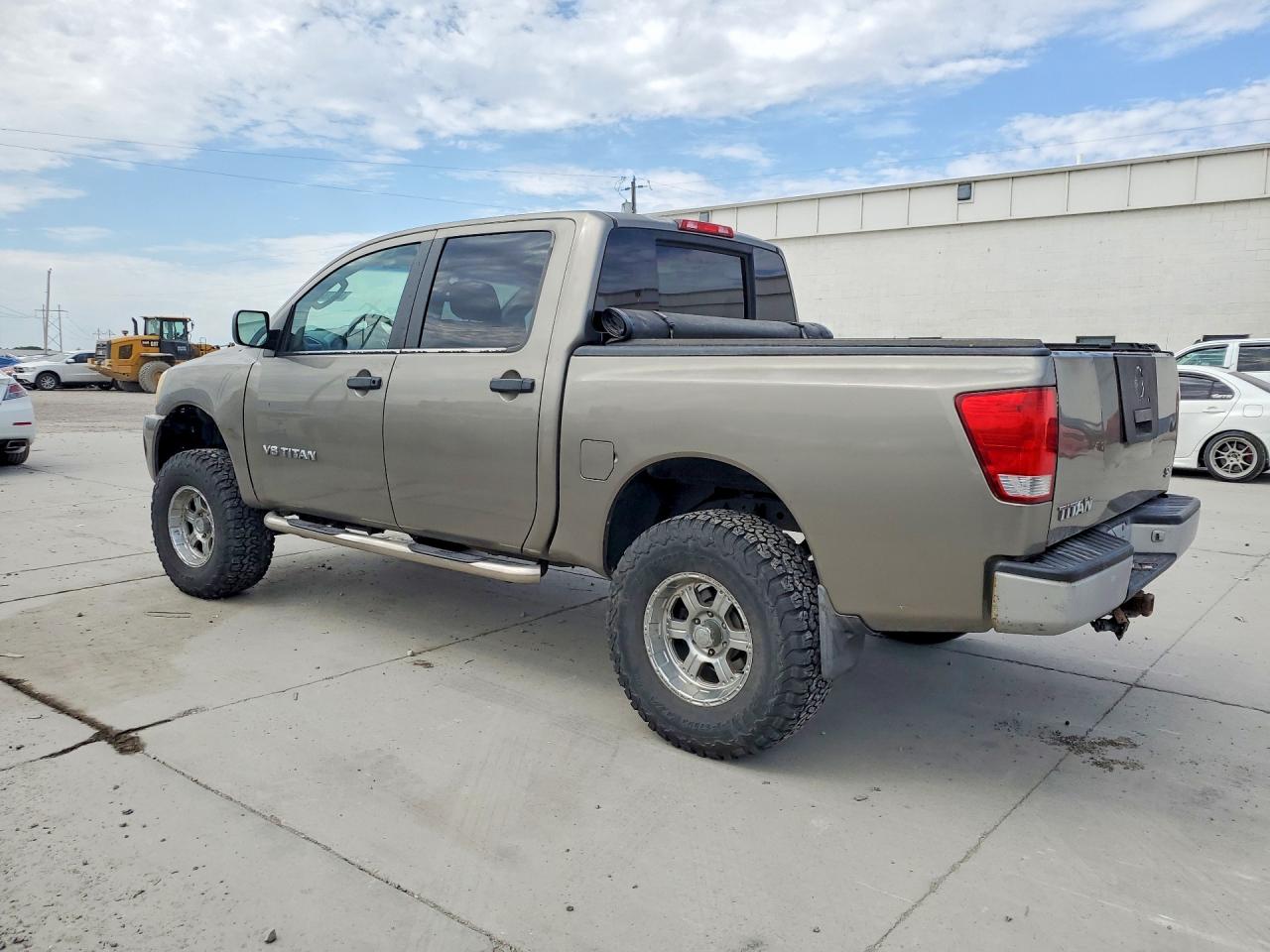 2006 Nissan Titan Xe Tan vin: 1N6AA07B76N512405