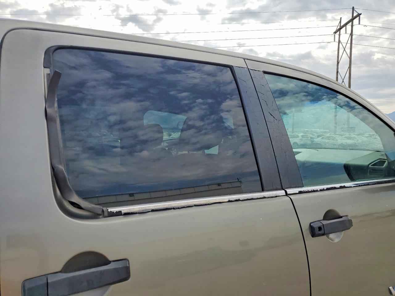 2006 Nissan Titan Xe Tan vin: 1N6AA07B76N512405