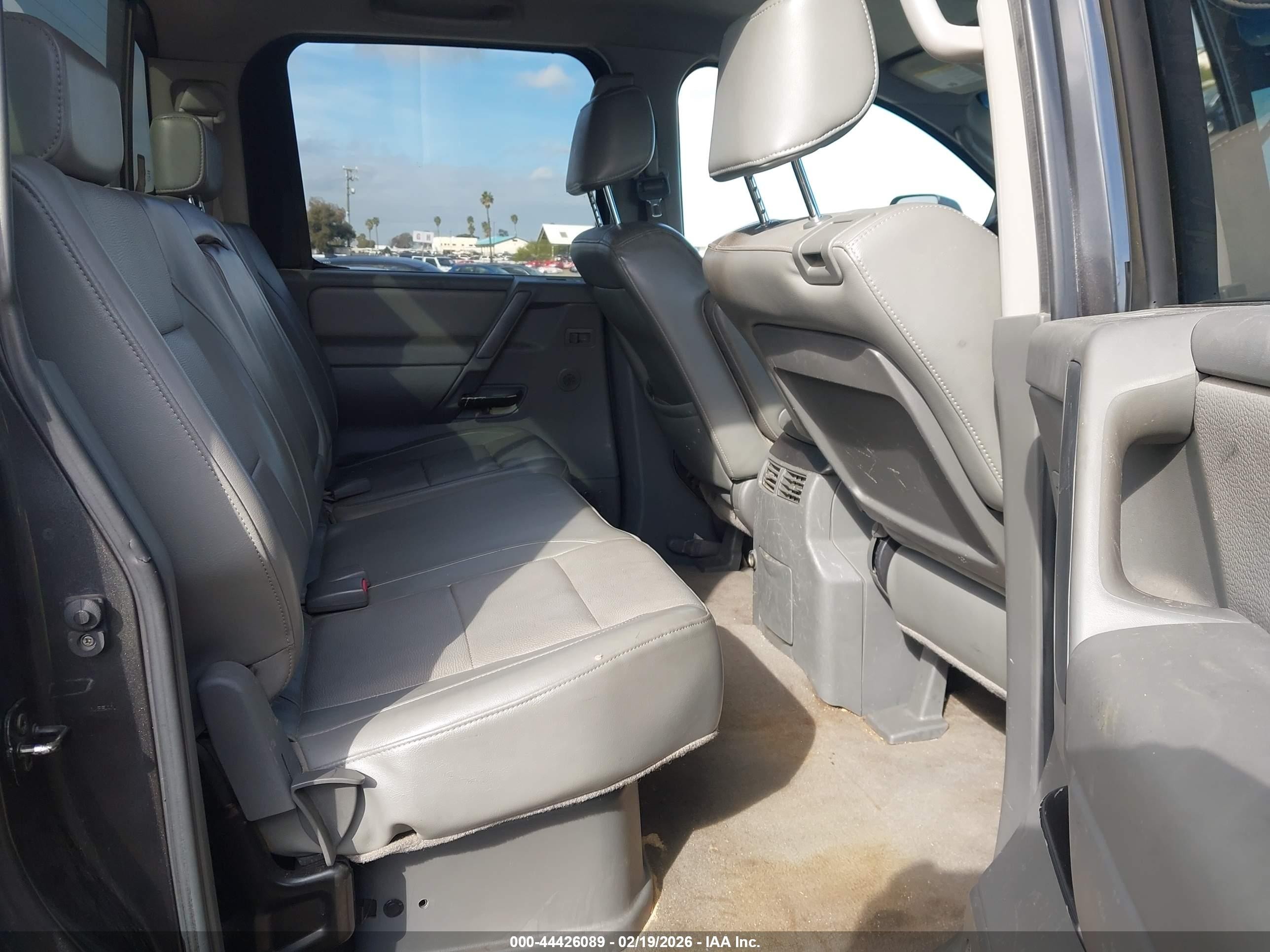 2007 Nissan Titan Le Gray vin: 1N6AA07B87N241694