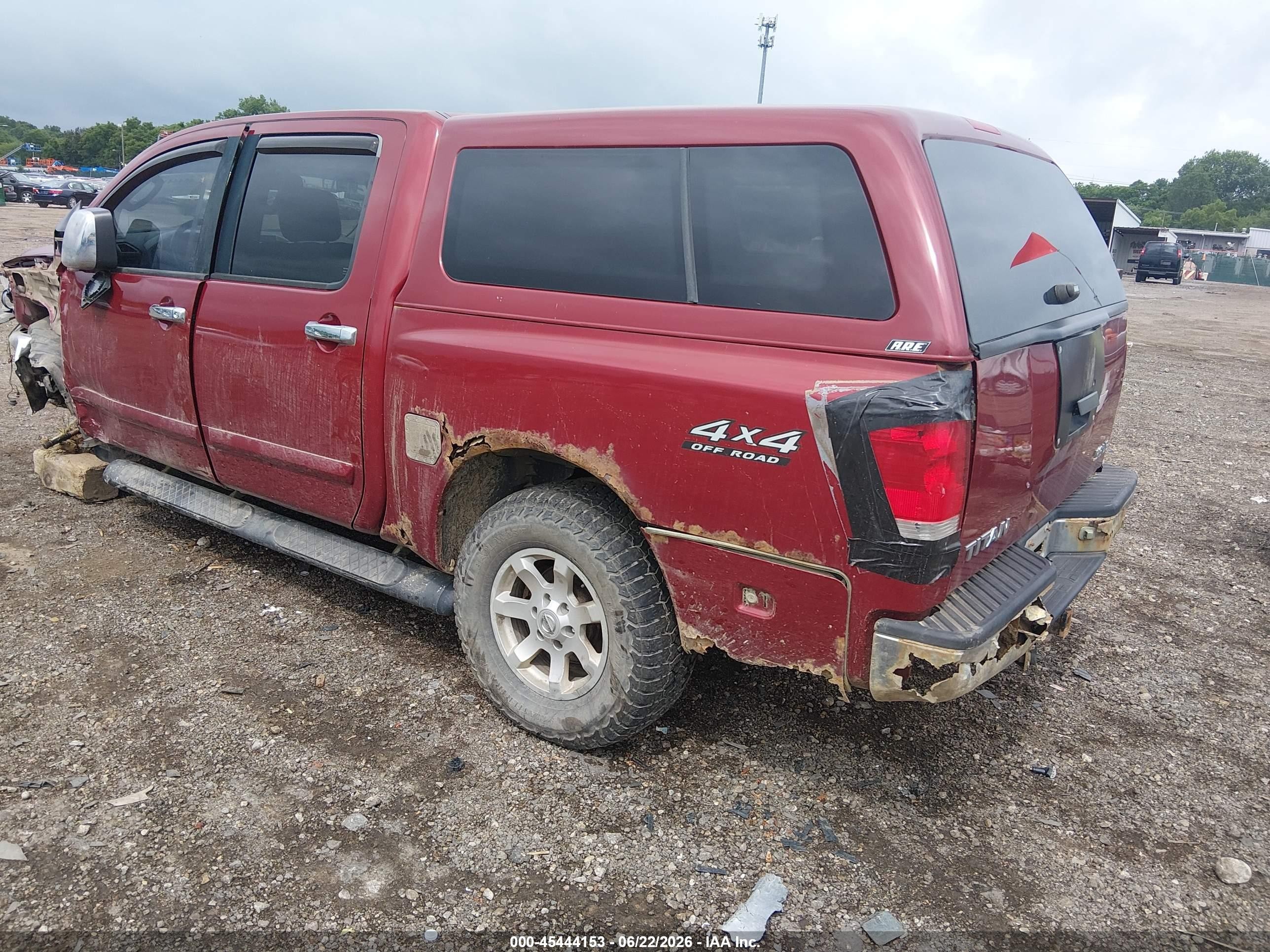 2004 Nissan Titan Le Темно-бордовый vin: 1N6AA07B94N570089