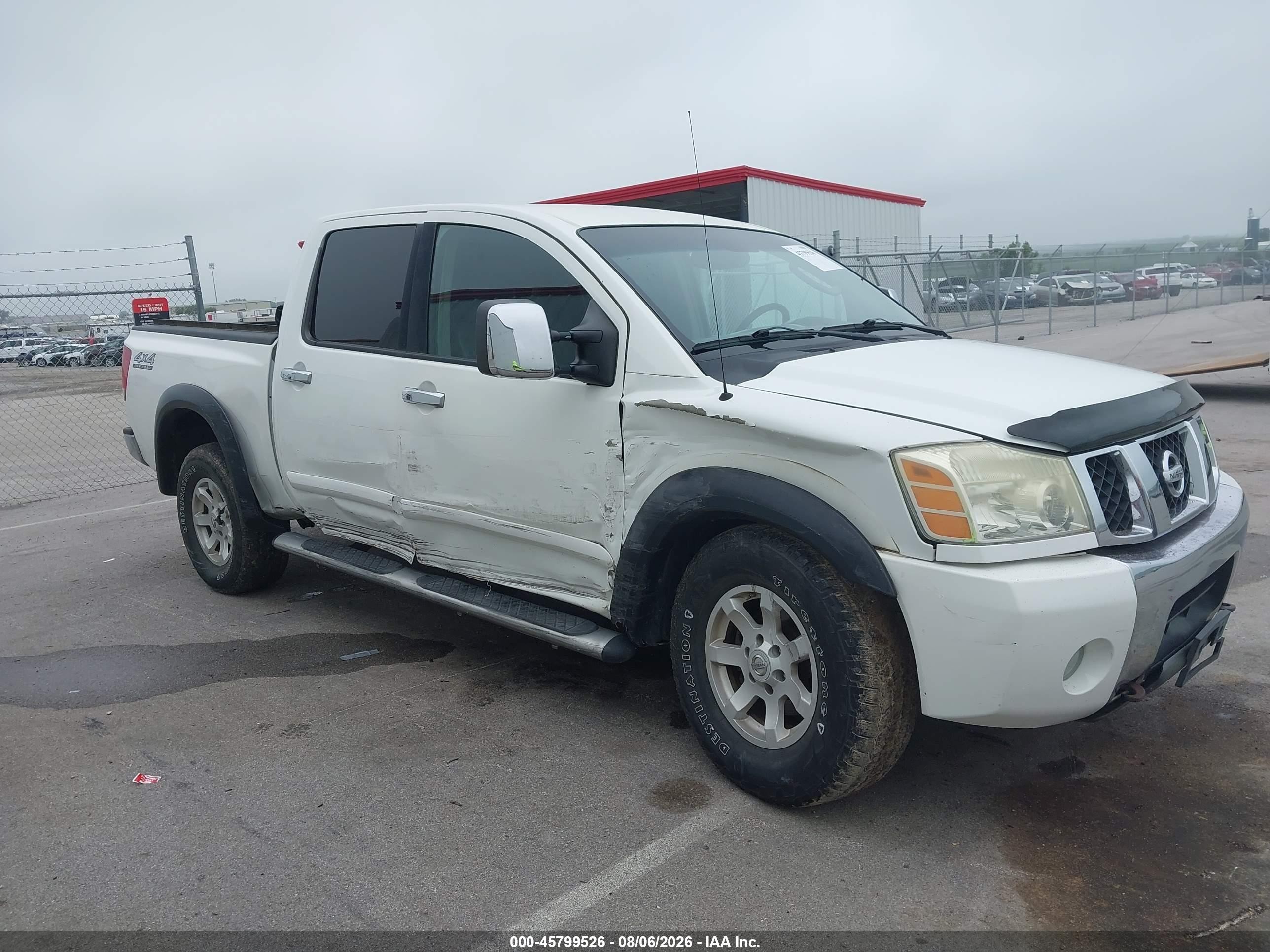 2004 Nissan Titan Le White vin: 1N6AA07BX4N572305