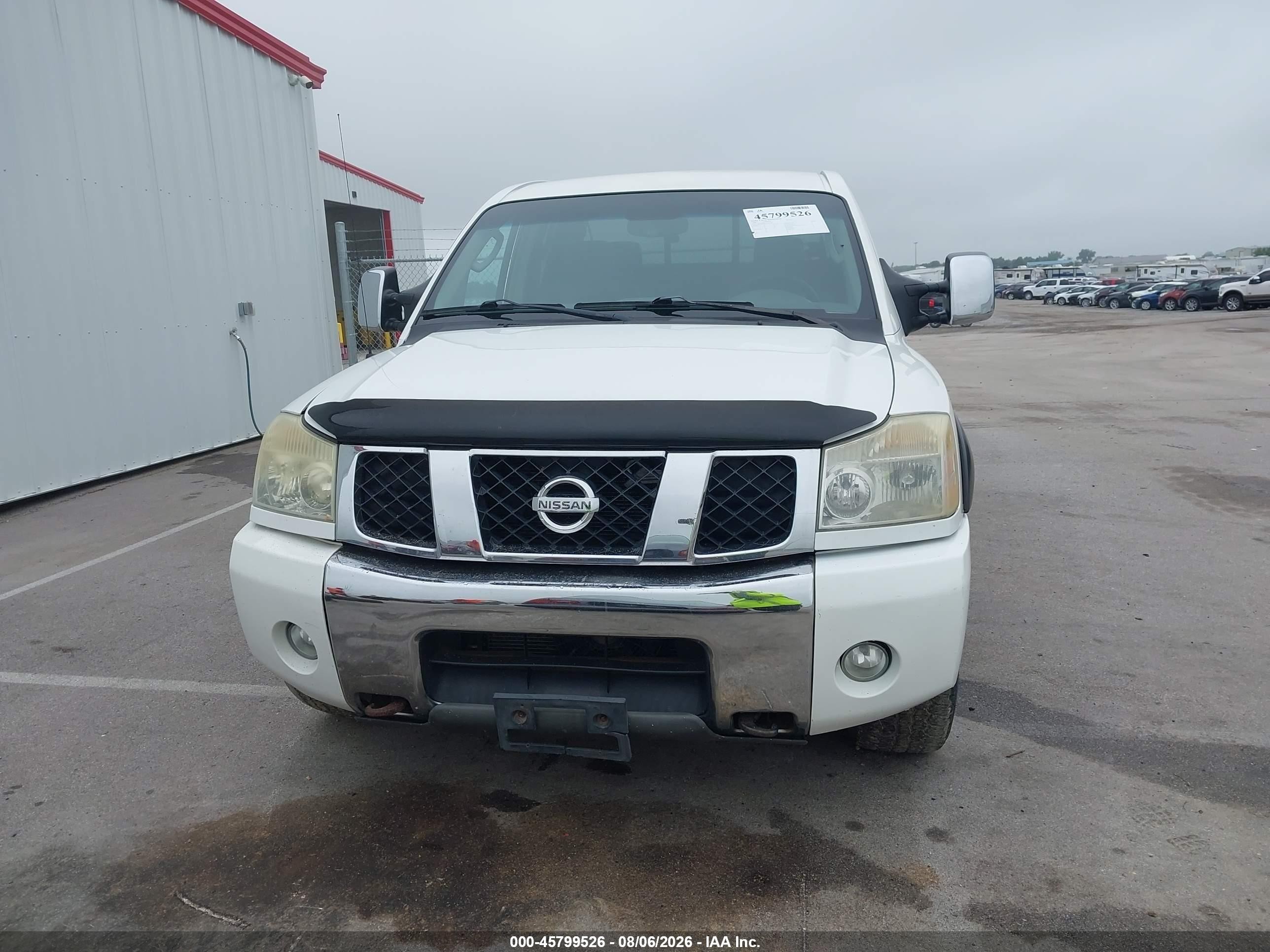 2004 Nissan Titan Le White vin: 1N6AA07BX4N572305