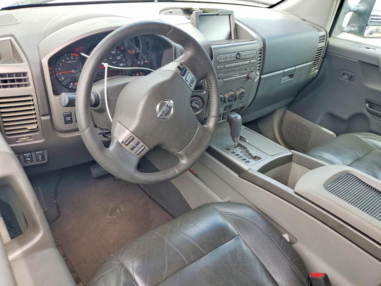 2004 Nissan Titan Xe Серебряный vin: 1N6AA07BX4N586284
