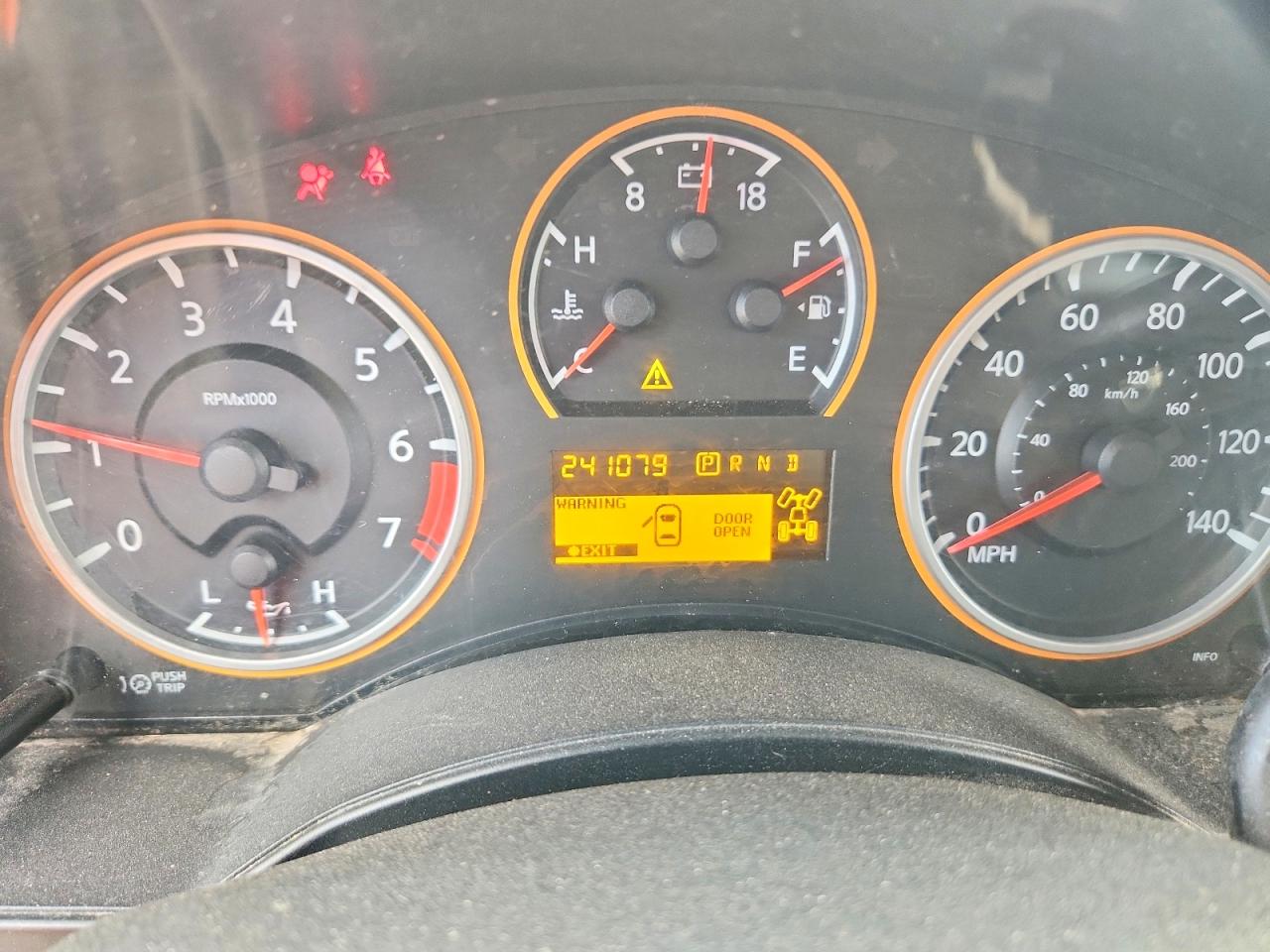 2008 Nissan Titan Xe White vin: 1N6AA07C38N322936