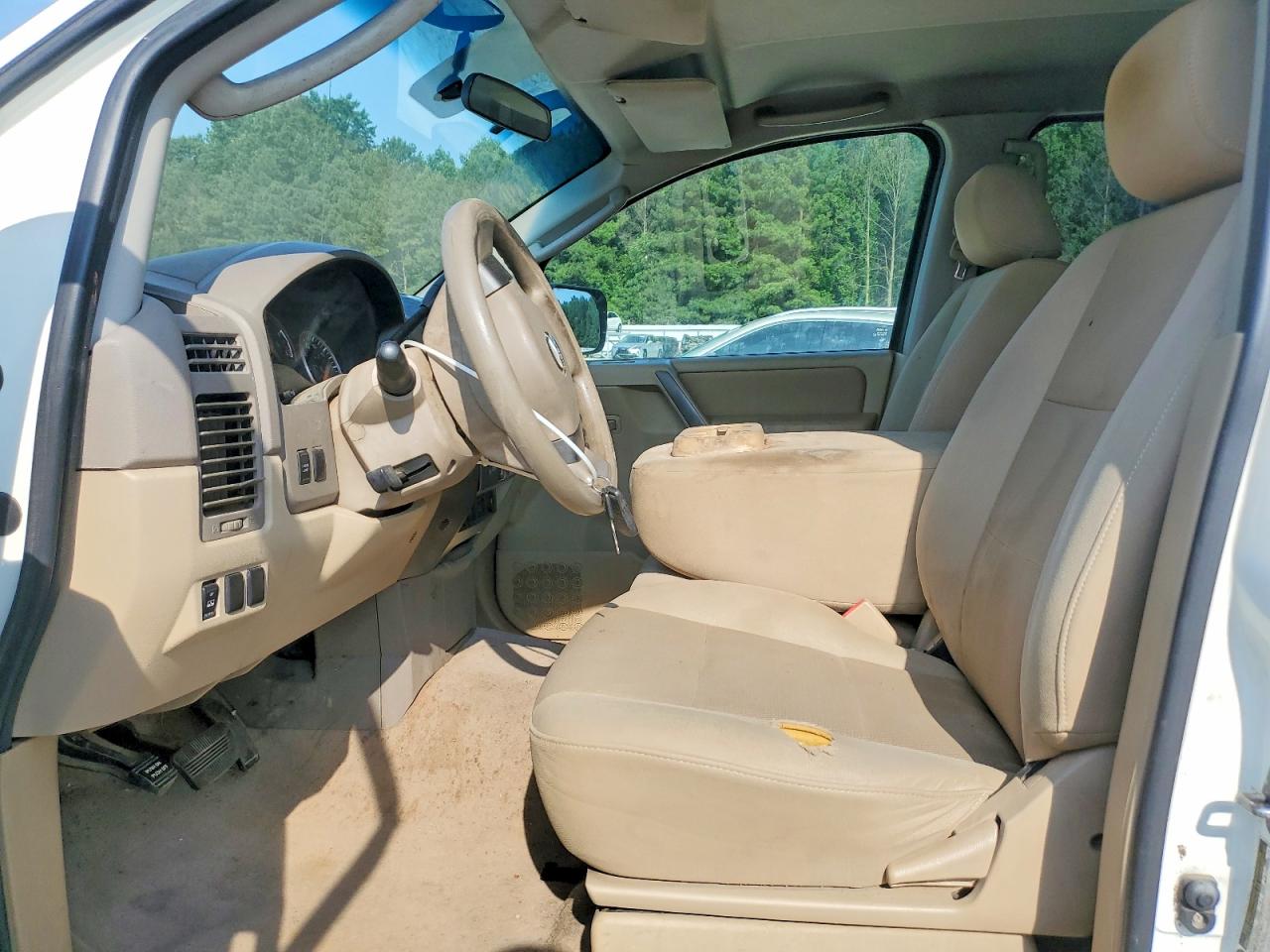 2009 Nissan Titan Xe White vin: 1N6AA07C69N302357