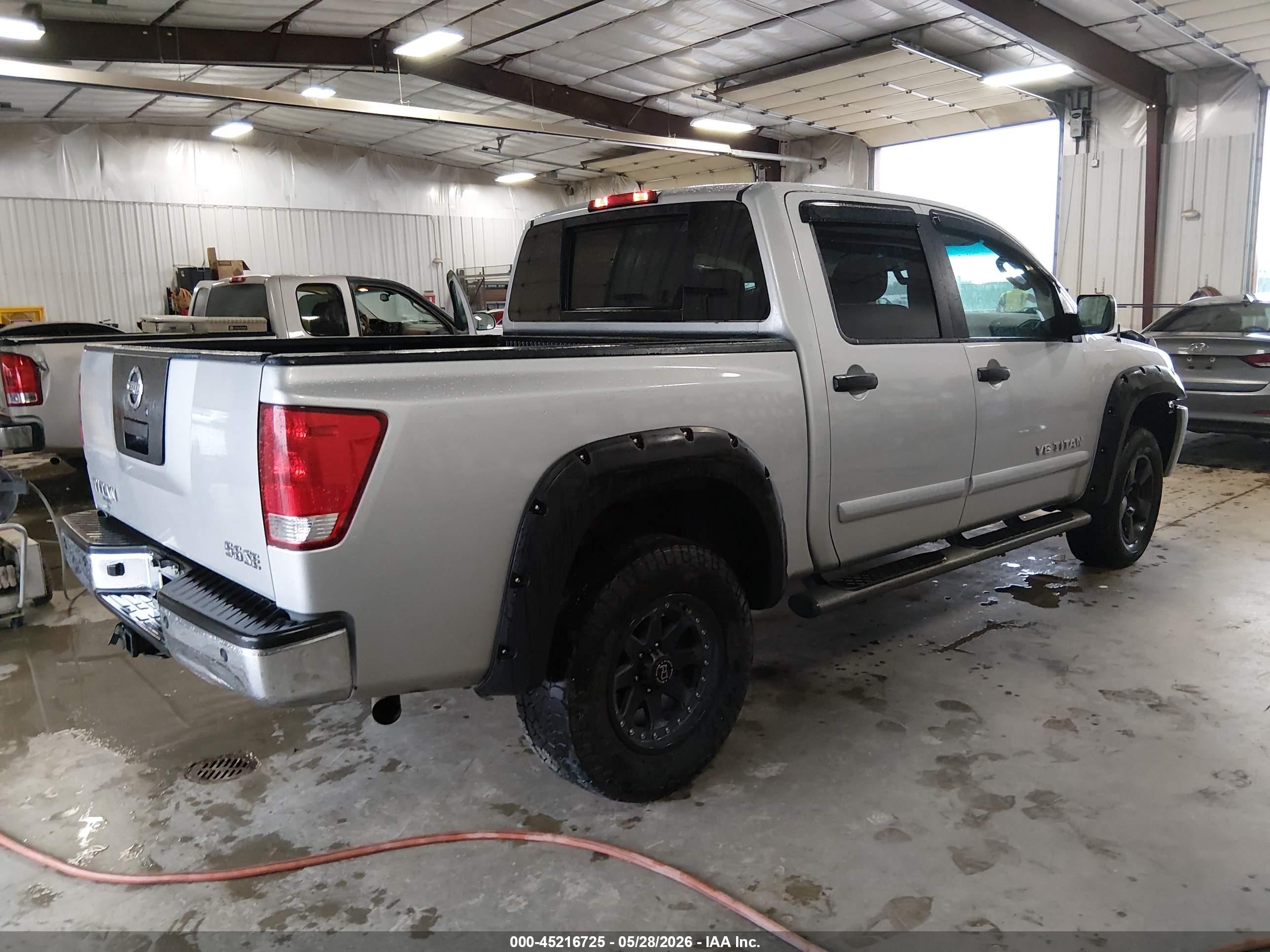 2008 Nissan Titan Le/pro-4x/se/xe Silver vin: 1N6AA07CX8N344738