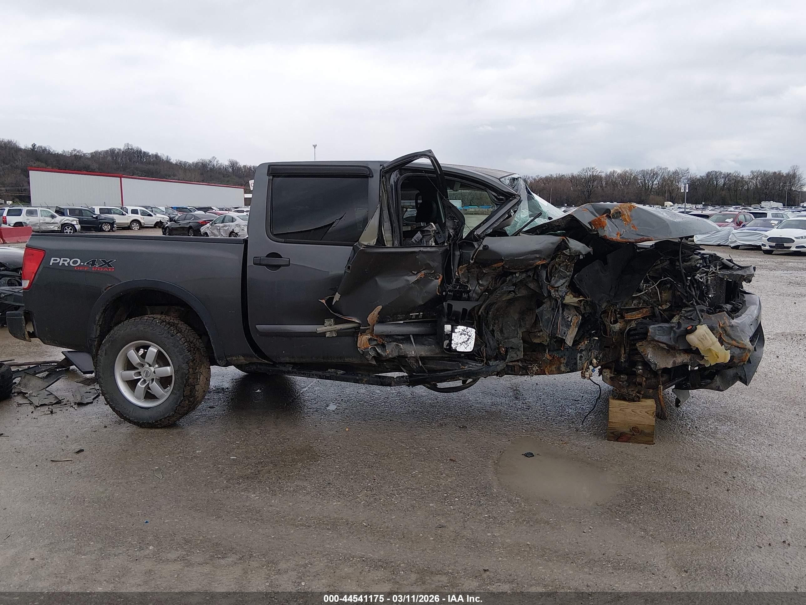 2008 Nissan Titan Le/pro-4x/se/xe Gray vin: 1N6AA07CX8N354590