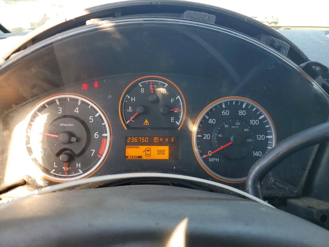 2008 Nissan Titan Xe White vin: 1N6AA07D08N325690