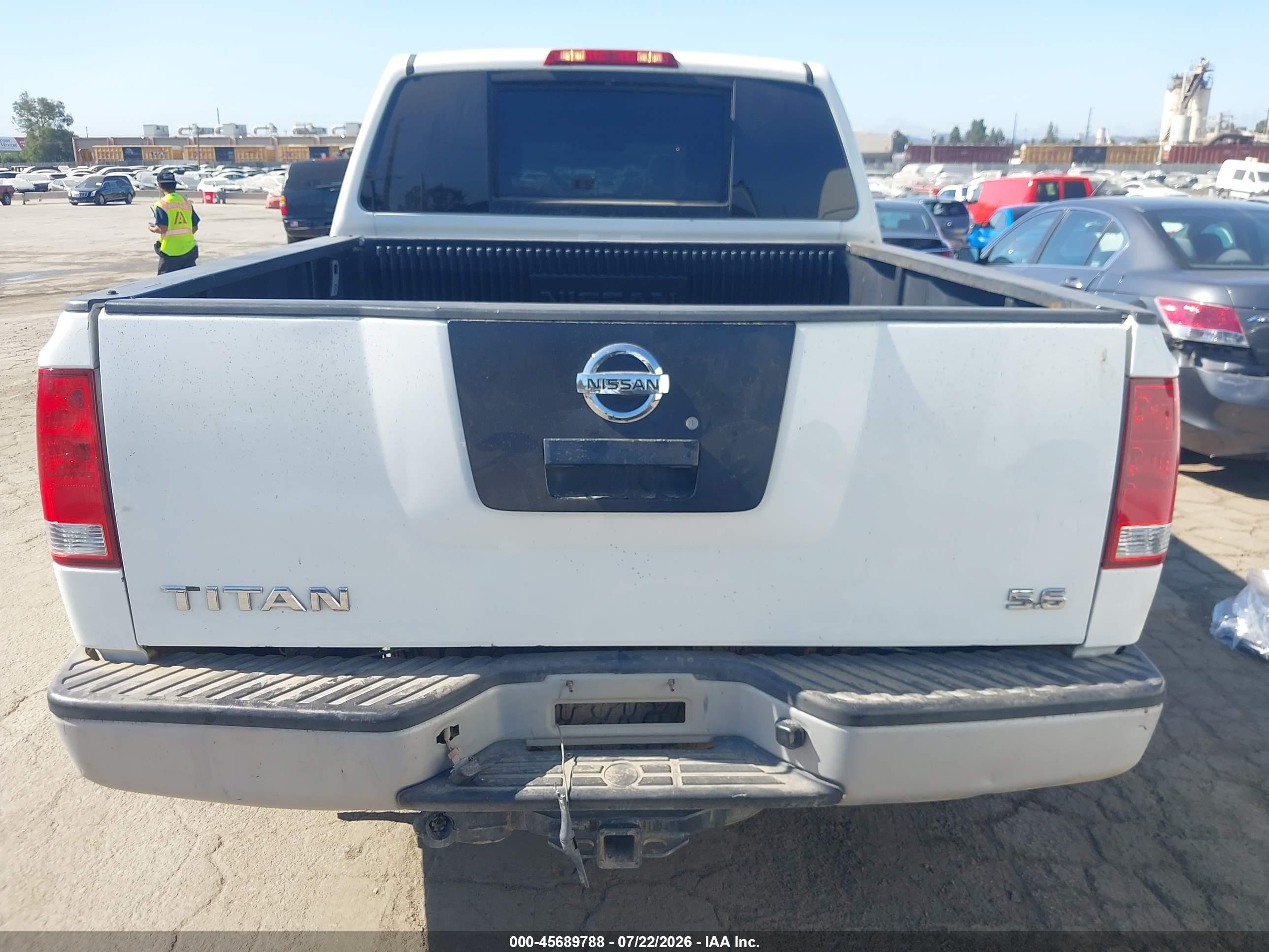 2008 Nissan Titan Se/xe White vin: 1N6AA07D18N337167