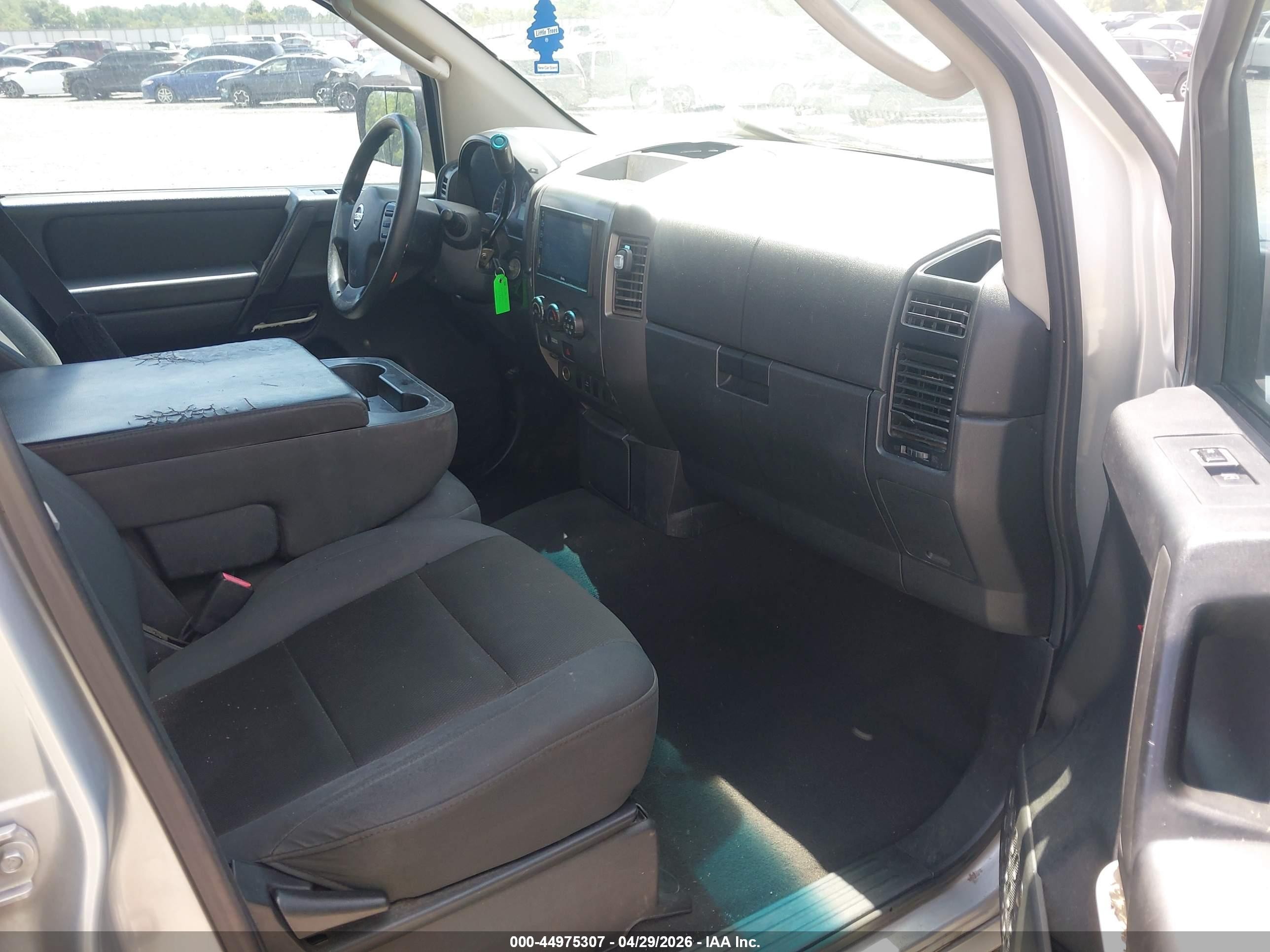 2008 Nissan Titan Xe Silver vin: 1N6AA07D28N332463