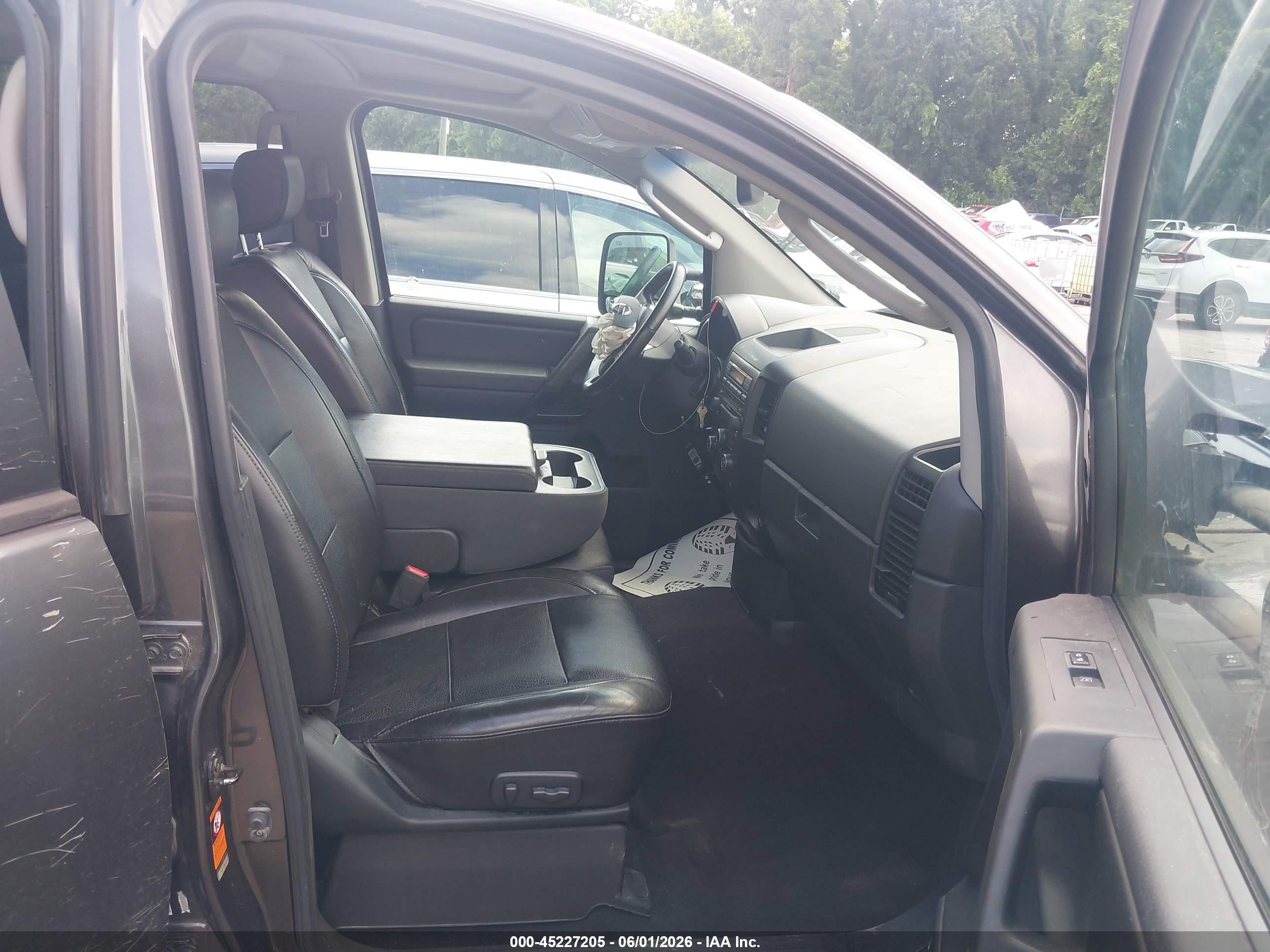 2008 Nissan Titan Le Black vin: 1N6AA07F78N315045