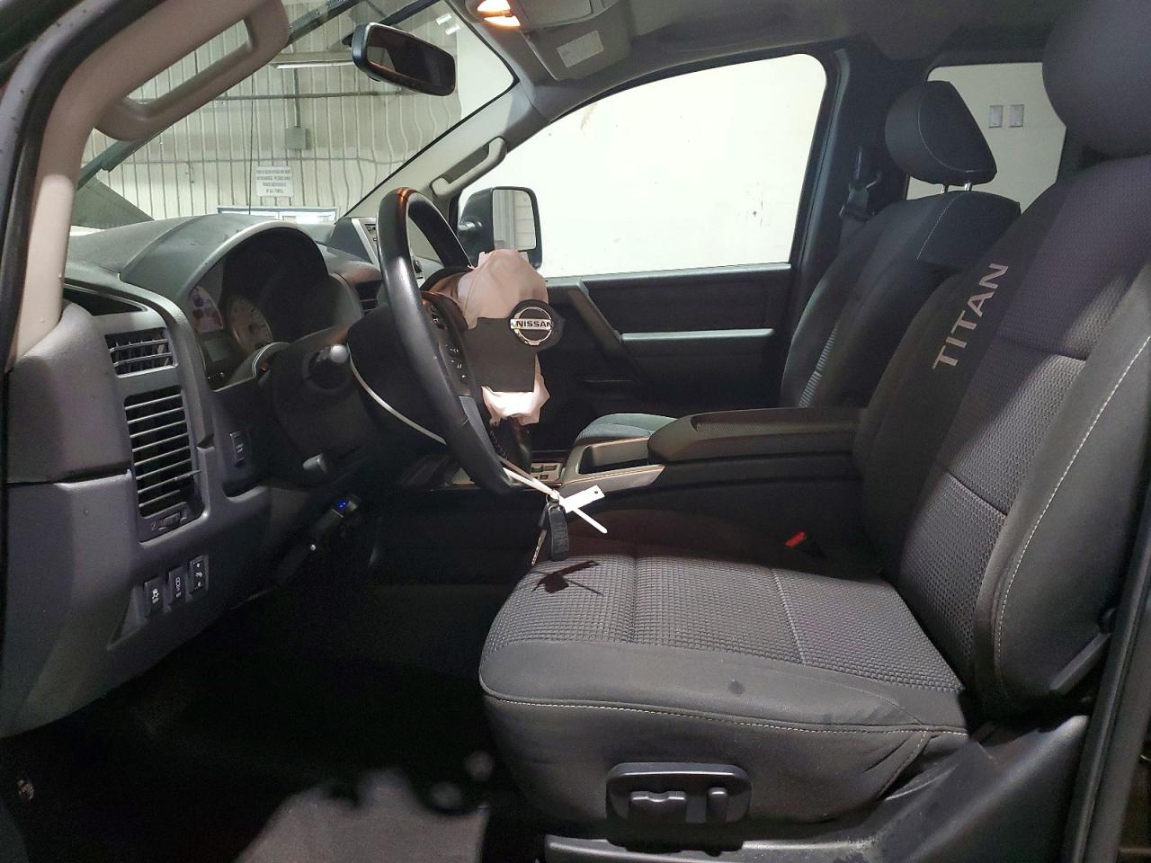 2013 Nissan Titan S/sv/pro-4x Black vin: 1N6AA0CC1DN304810