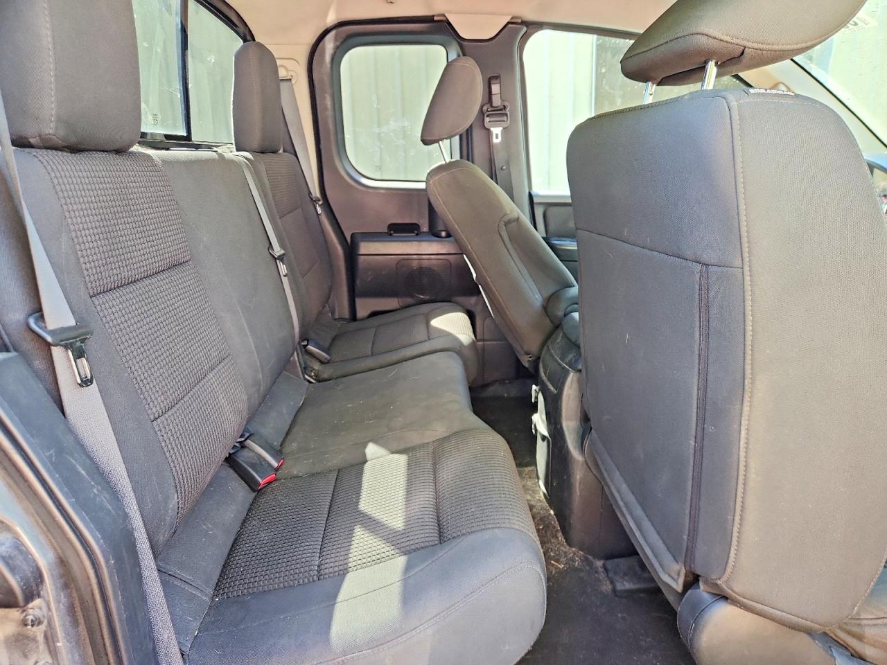 2015 Nissan Titan Sv Silver vin: 1N6AA0CC1FN501057