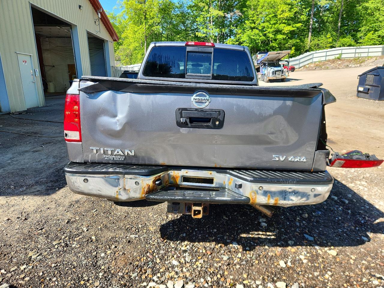 2015 Nissan Titan Sv Silver vin: 1N6AA0CC1FN501057