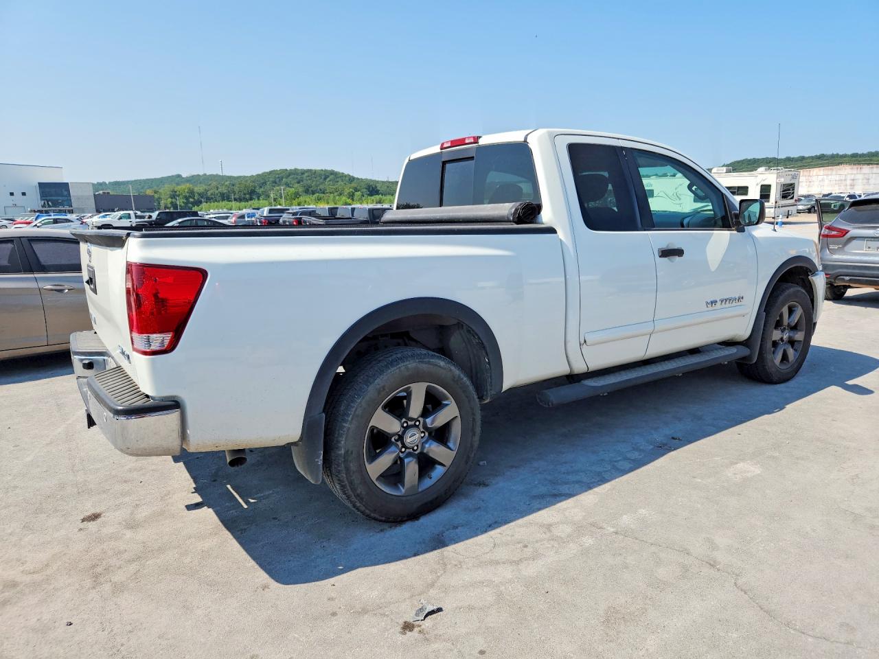 2015 Nissan Titan Sv White vin: 1N6AA0CC3FN502307