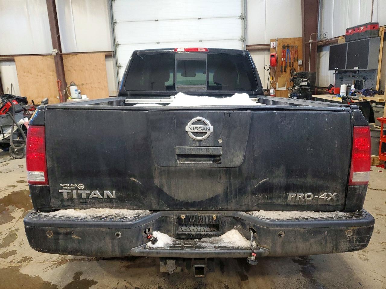2010 Nissan Titan Xe Black vin: 1N6AA0CC9AN306476