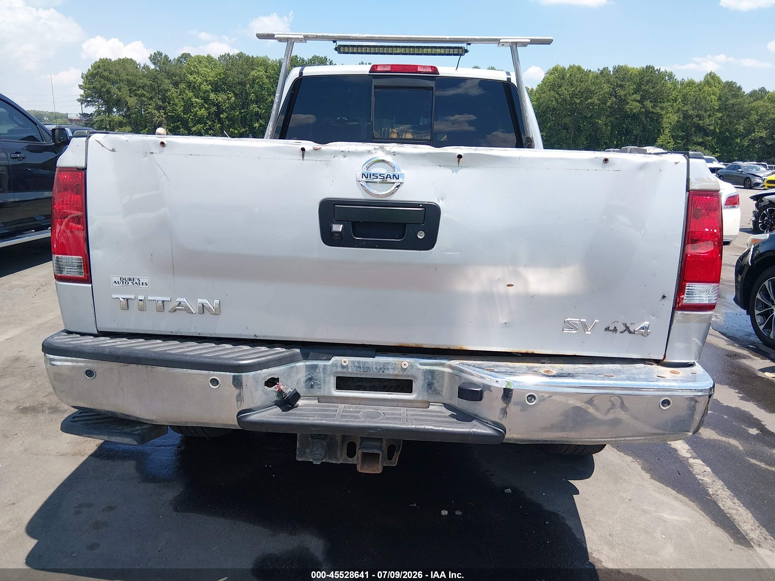 2013 Nissan Titan Sv Серебряный vin: 1N6AA0CC9DN312279