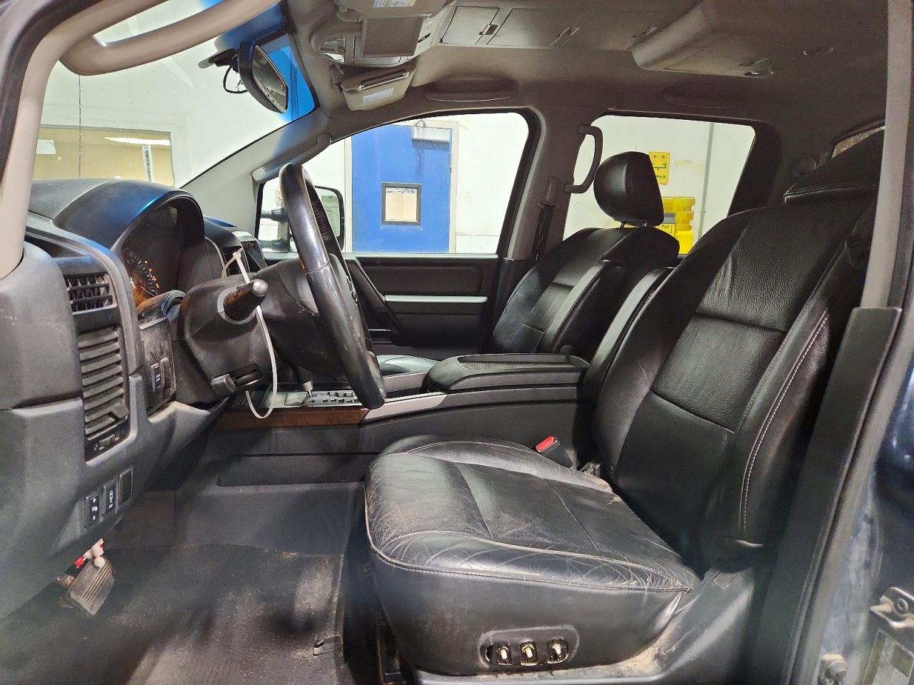 2010 Nissan Titan Se Silver vin: 1N6AA0EC0AN319520