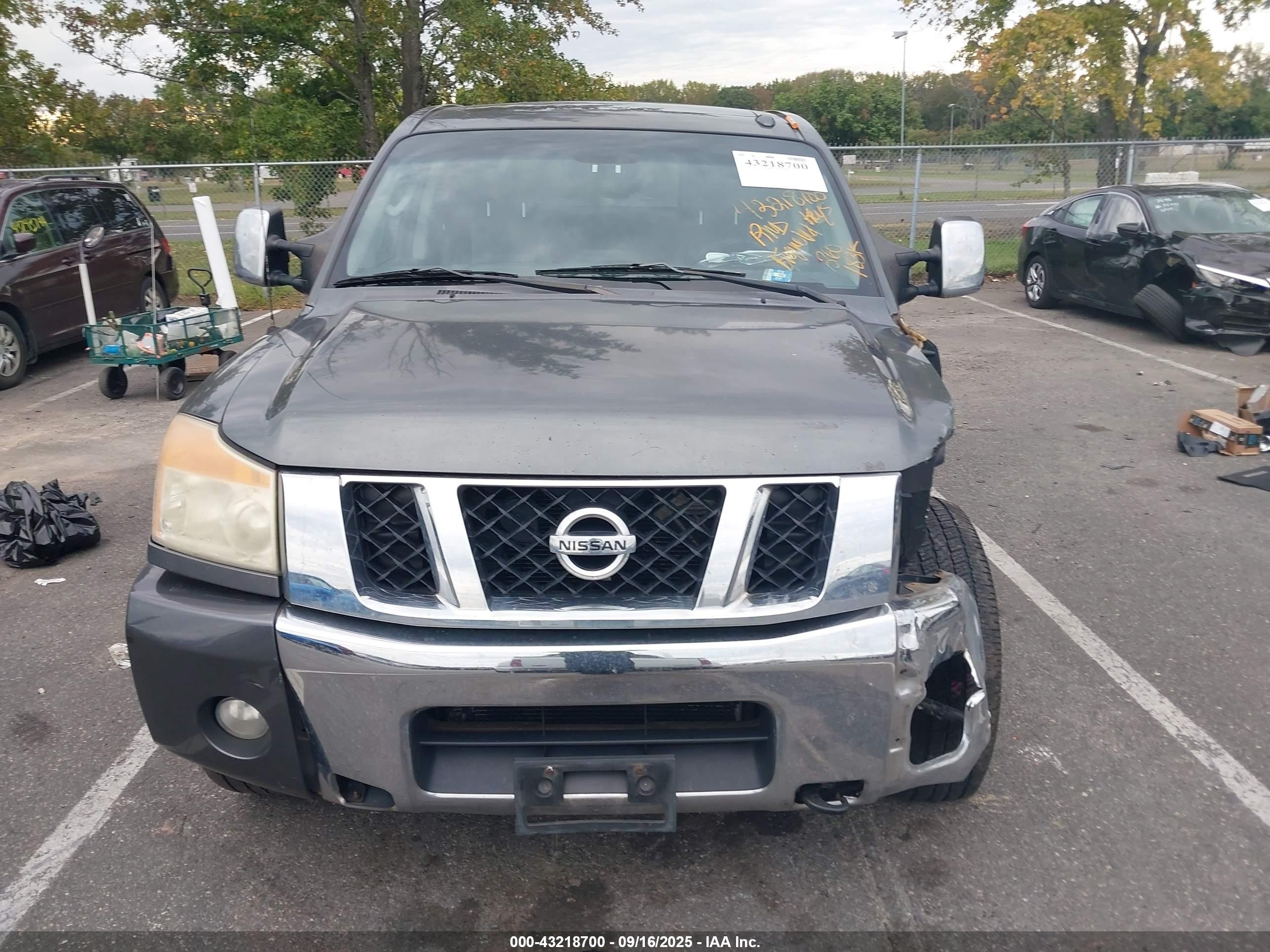 2011 Nissan Titan Sl Gray vin: 1N6AA0EC0BN318840