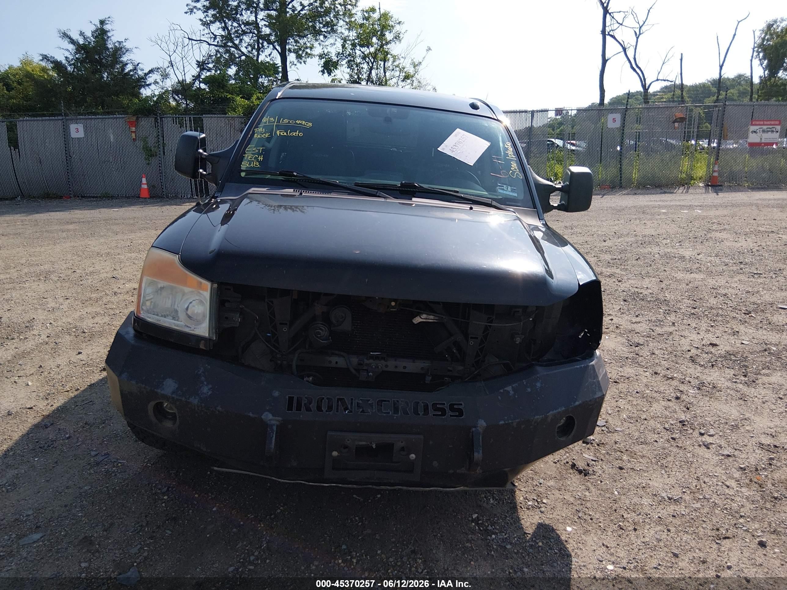 2015 Nissan Titan Pro-4x Черный vin: 1N6AA0EC0FN503332