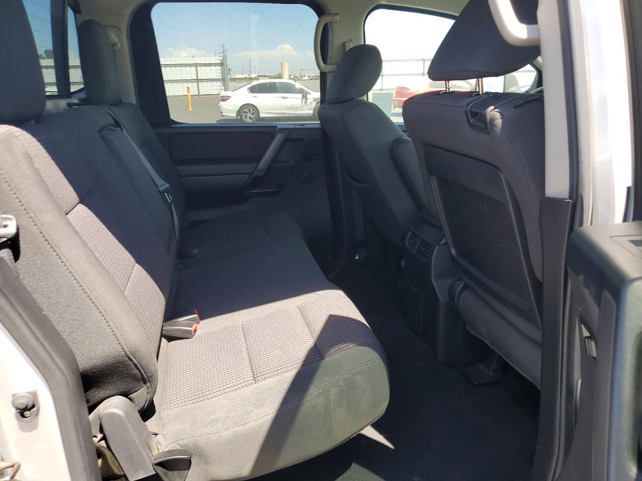 2013 Nissan Titan Sv Silver vin: 1N6AA0EC1DN306165