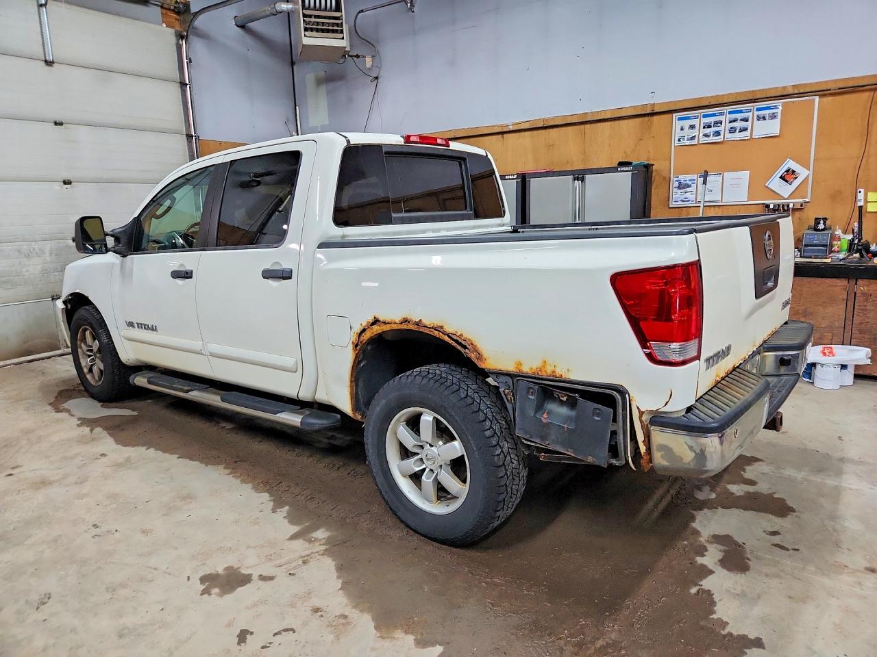 2010 Nissan Titan Se White vin: 1N6AA0EC2AN304324