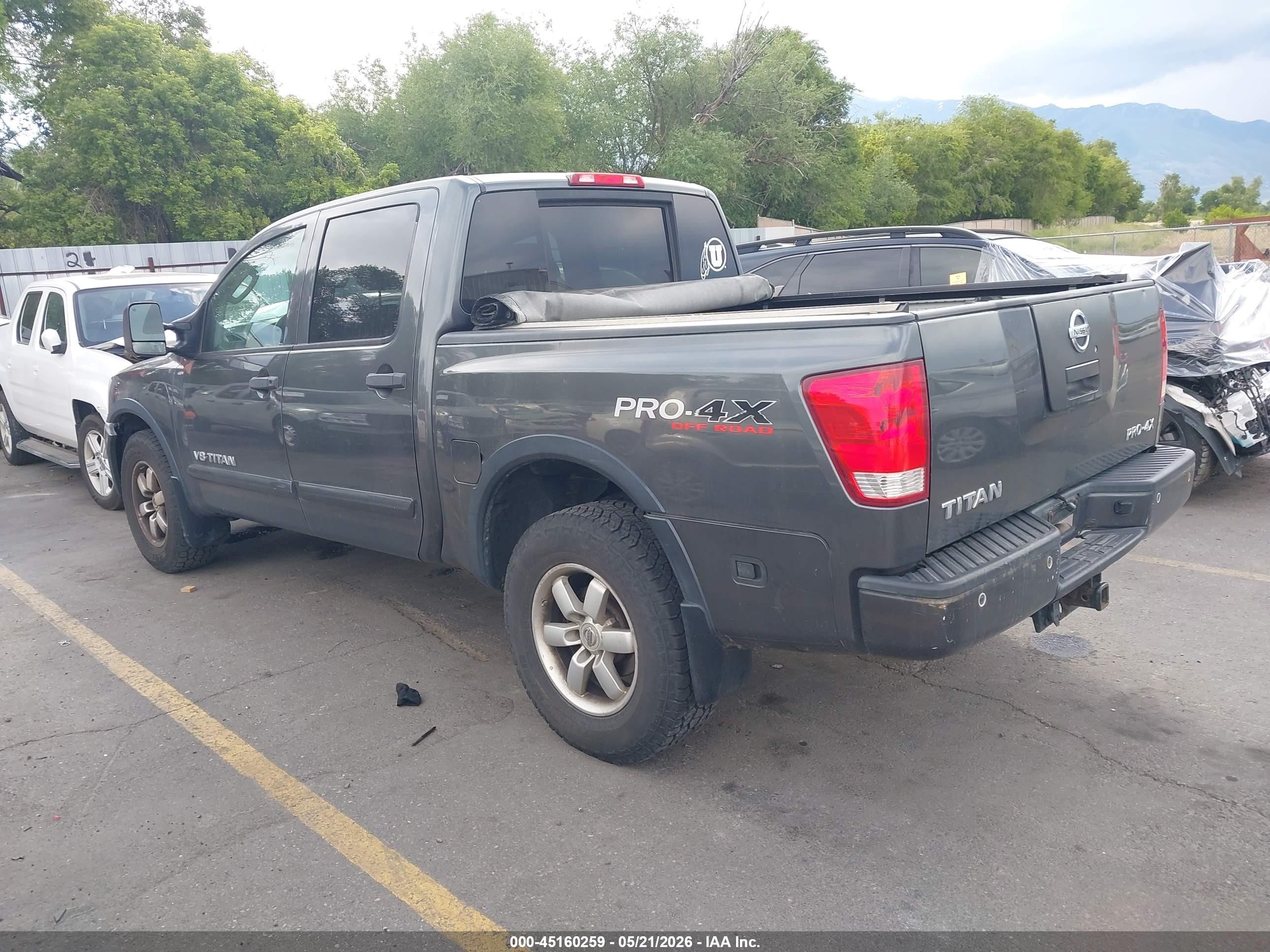 2011 Nissan Titan Pro-4x Gray vin: 1N6AA0EC3BN305452