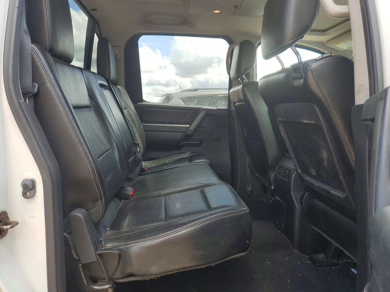 2013 Nissan Titan Sv White vin: 1N6AA0EC3DN307303
