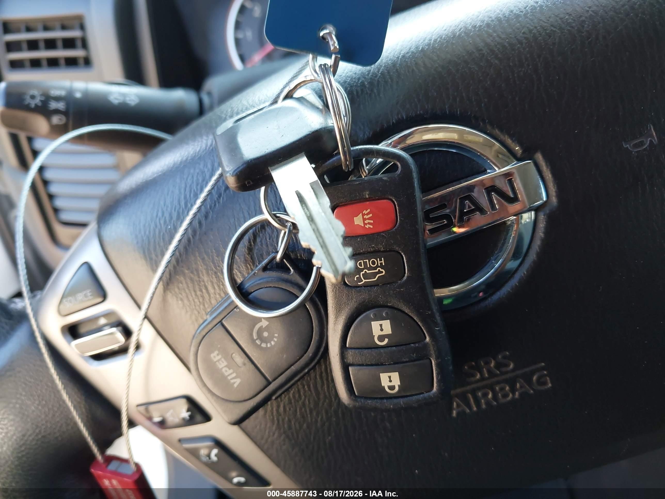 2015 Nissan Titan Pro-4x/s/sl/sv White vin: 1N6AA0EC3FN505396